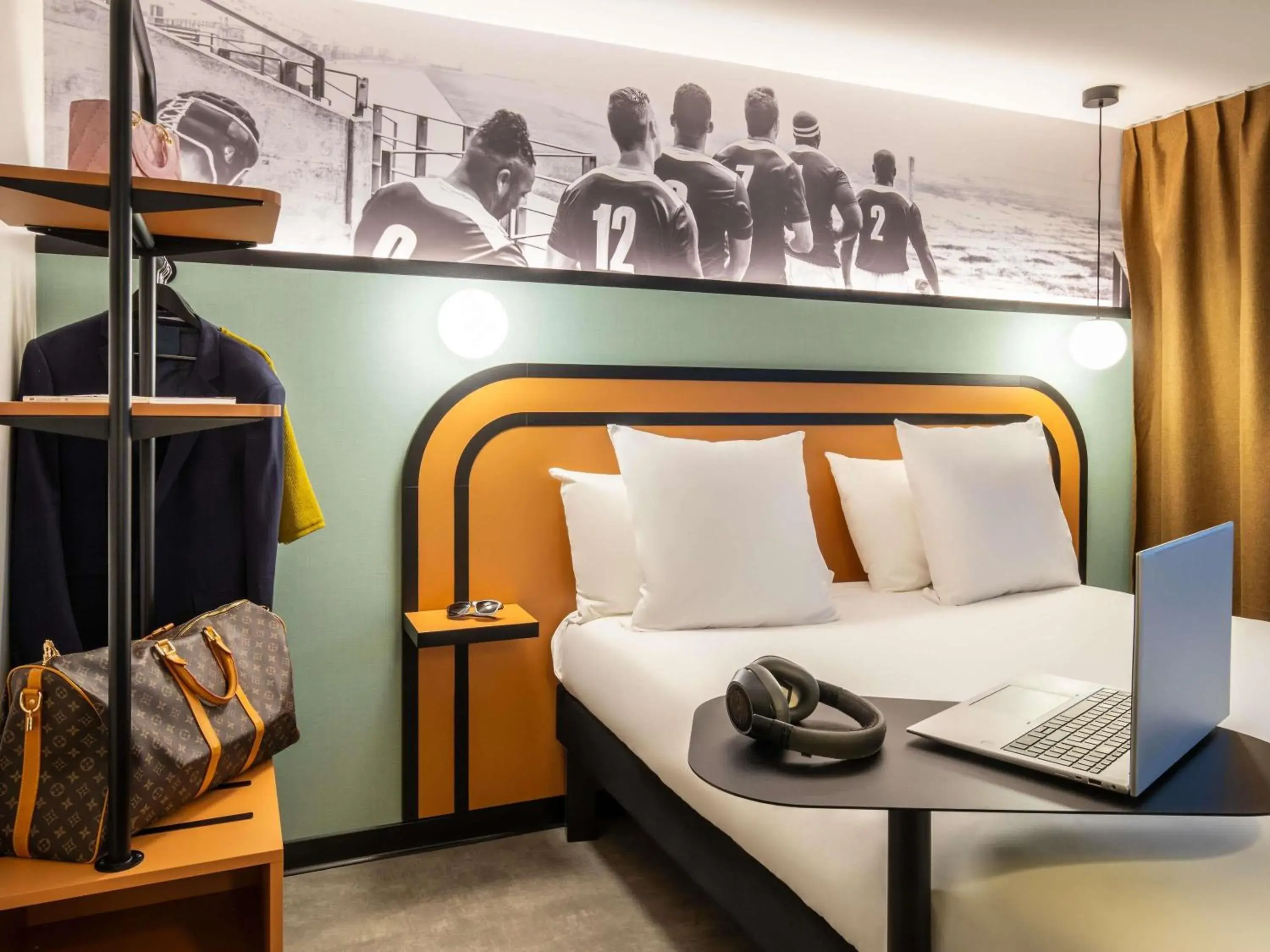 Bedroom, Bed in ibis Styles Colombes Paris Ouest (Ouverture Octobre 2025) Bedroom, Bed in ibis Styles Colombes Paris Ouest (Ouverture Octobre 2025)