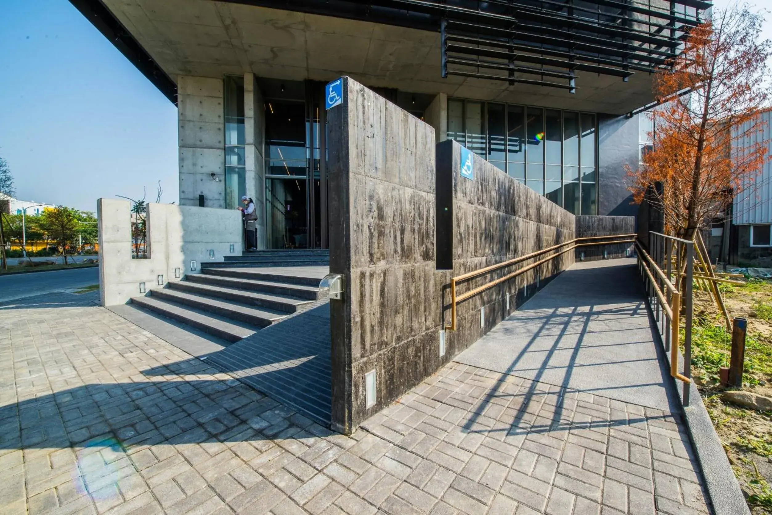 Facade/entrance in Orient Luxury Hotel Facade/entrance in Orient Luxury Hotel