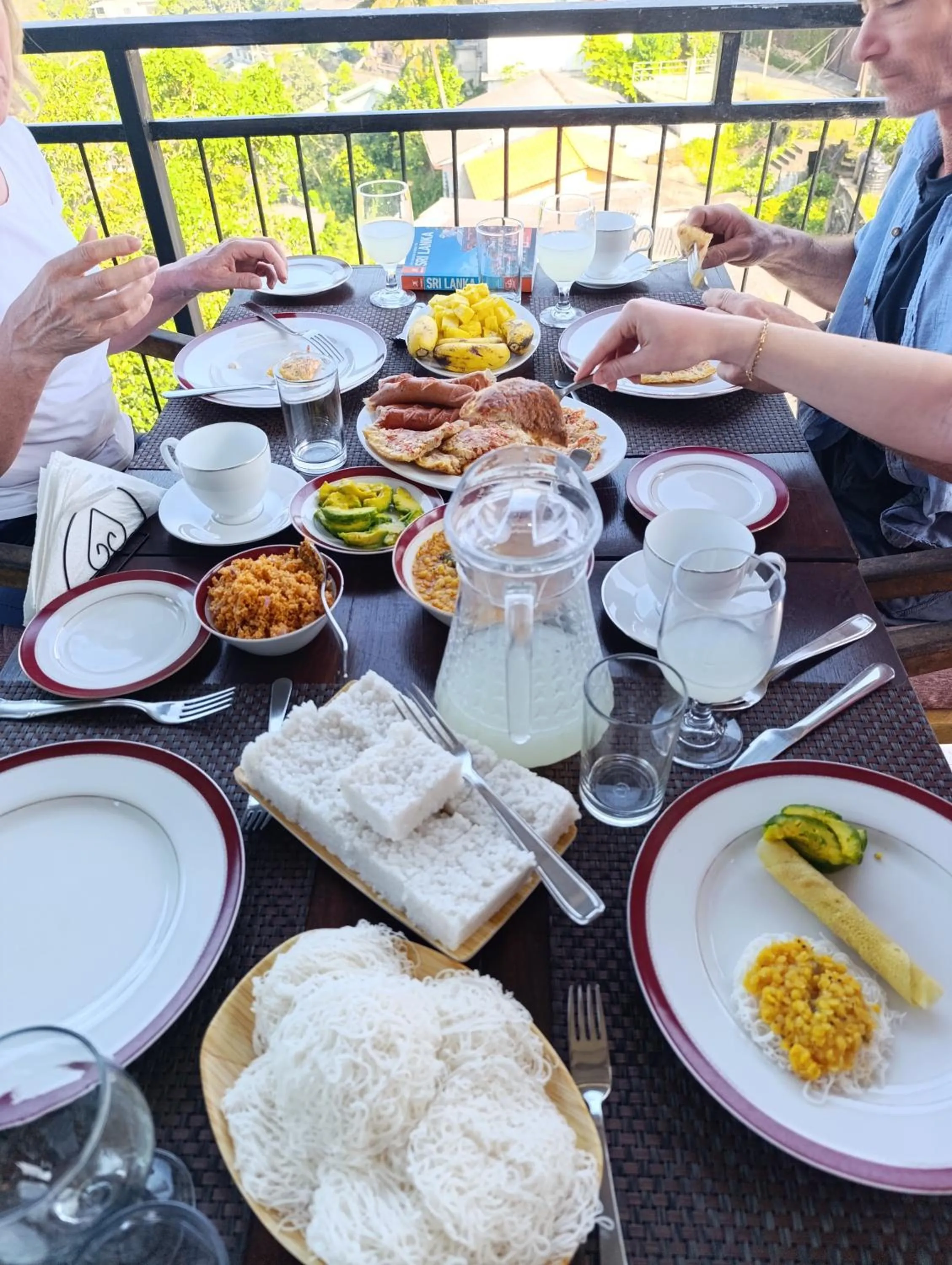 Restaurant/places to eat in Villa Forest View - No: 50/17