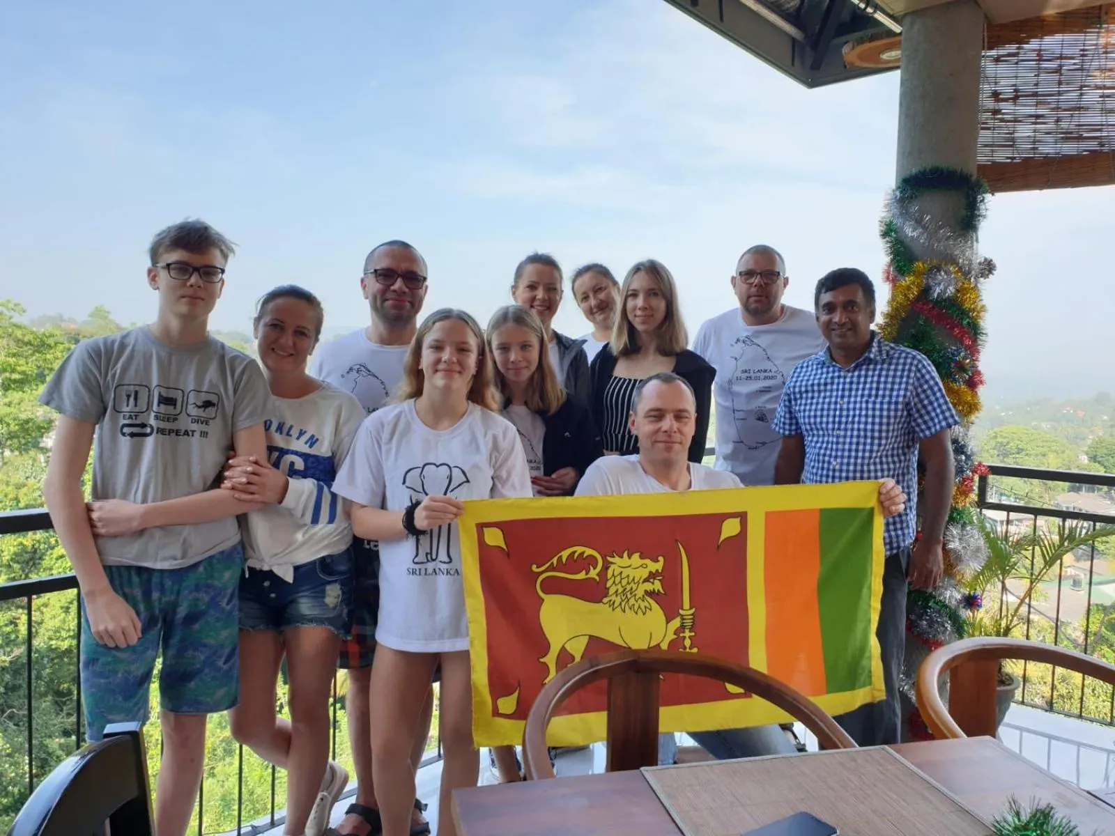 People in Villa Forest View - No: 50/17