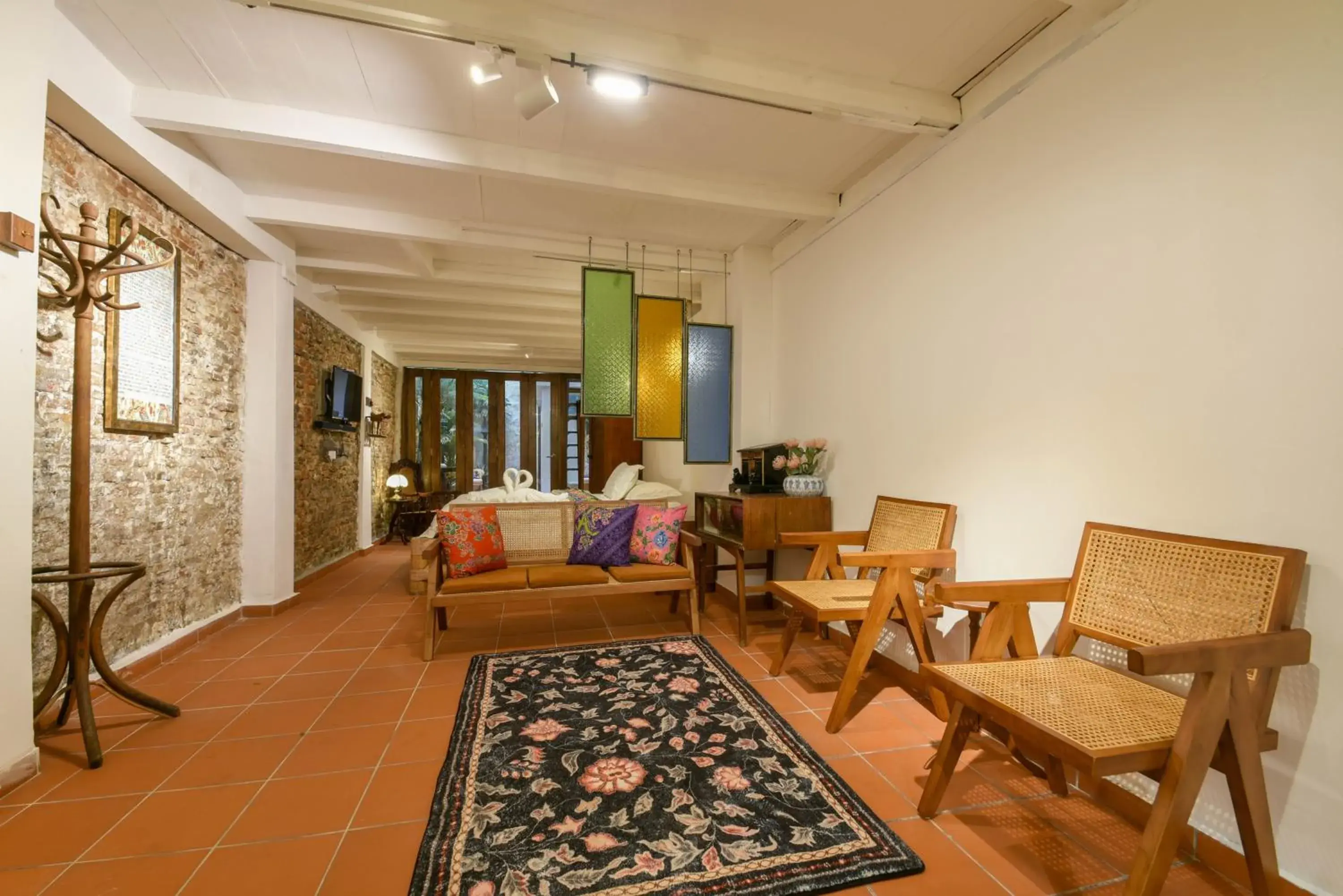 Vacation Home in Ohana House @ 15 Kuli Vacation Home in Ohana House @ 15 Kuli