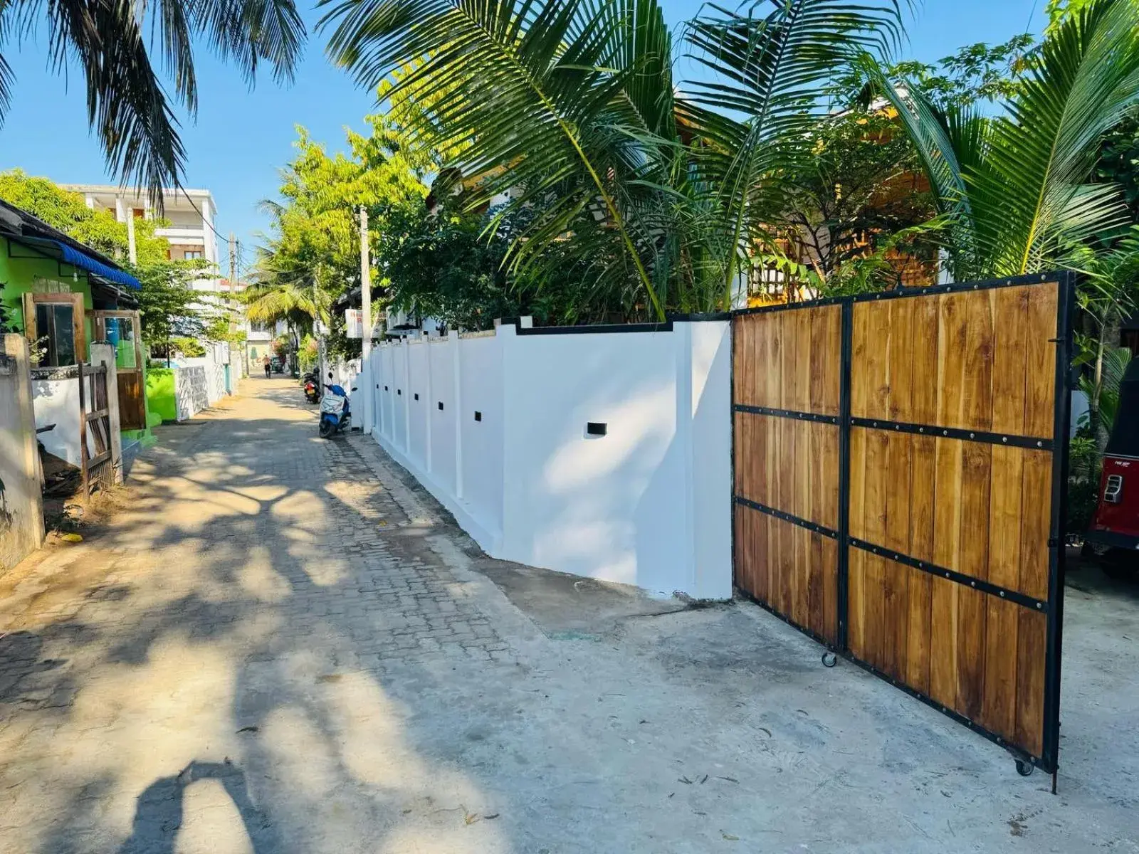 Street view in Beach Wave Hotel Street view in Beach Wave Hotel