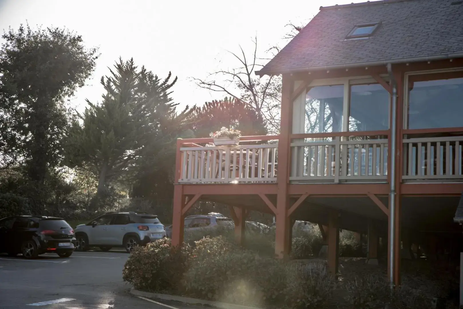 Property building in Kyriad Saint-Malo Dinard Property building in Kyriad Saint-Malo Dinard