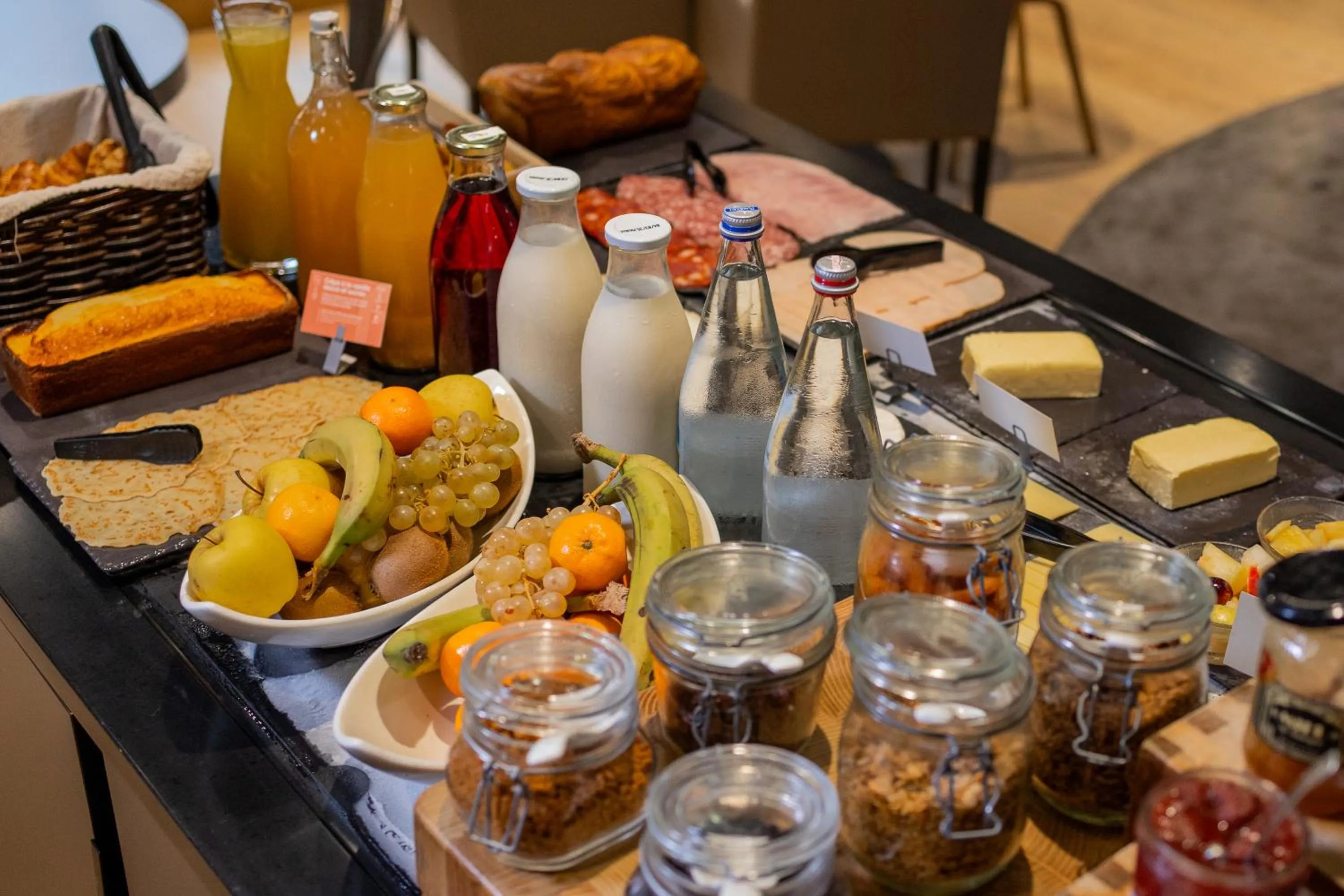 Breakfast in Campanile Rennes Centre - Gare