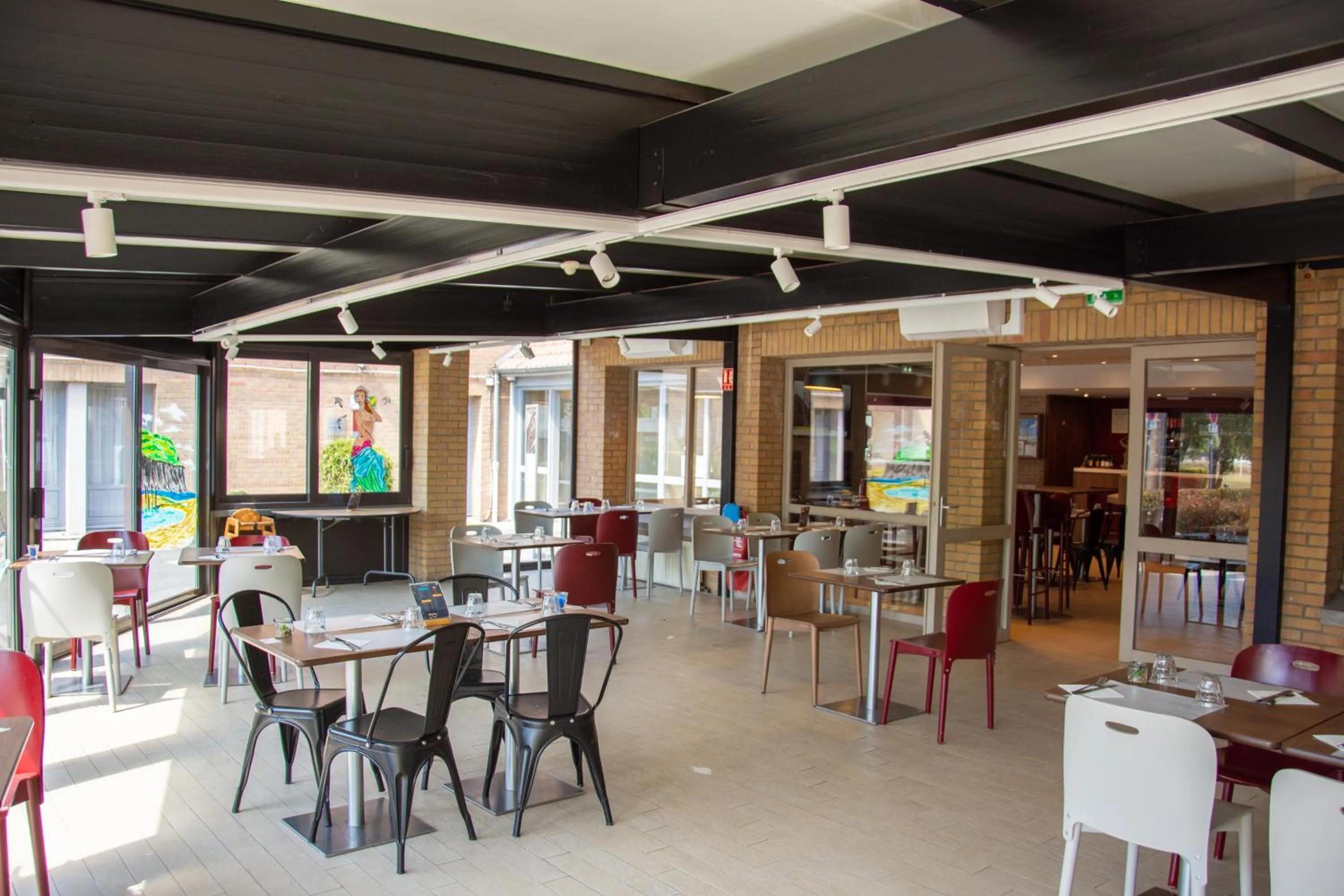 Restaurant/places to eat in Campanile Dunkerque Sud - Loon Plage