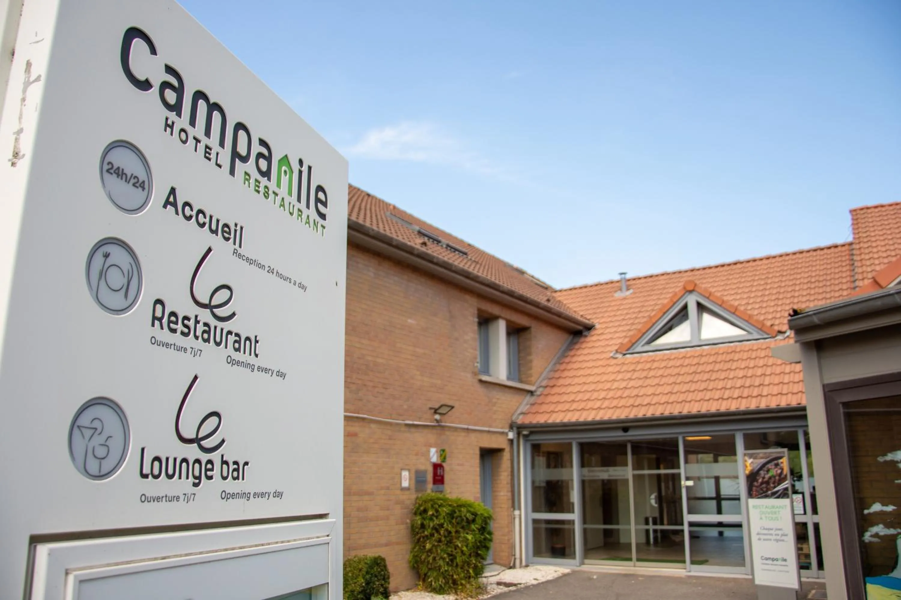 Property building in Campanile Dunkerque Sud - Loon Plage