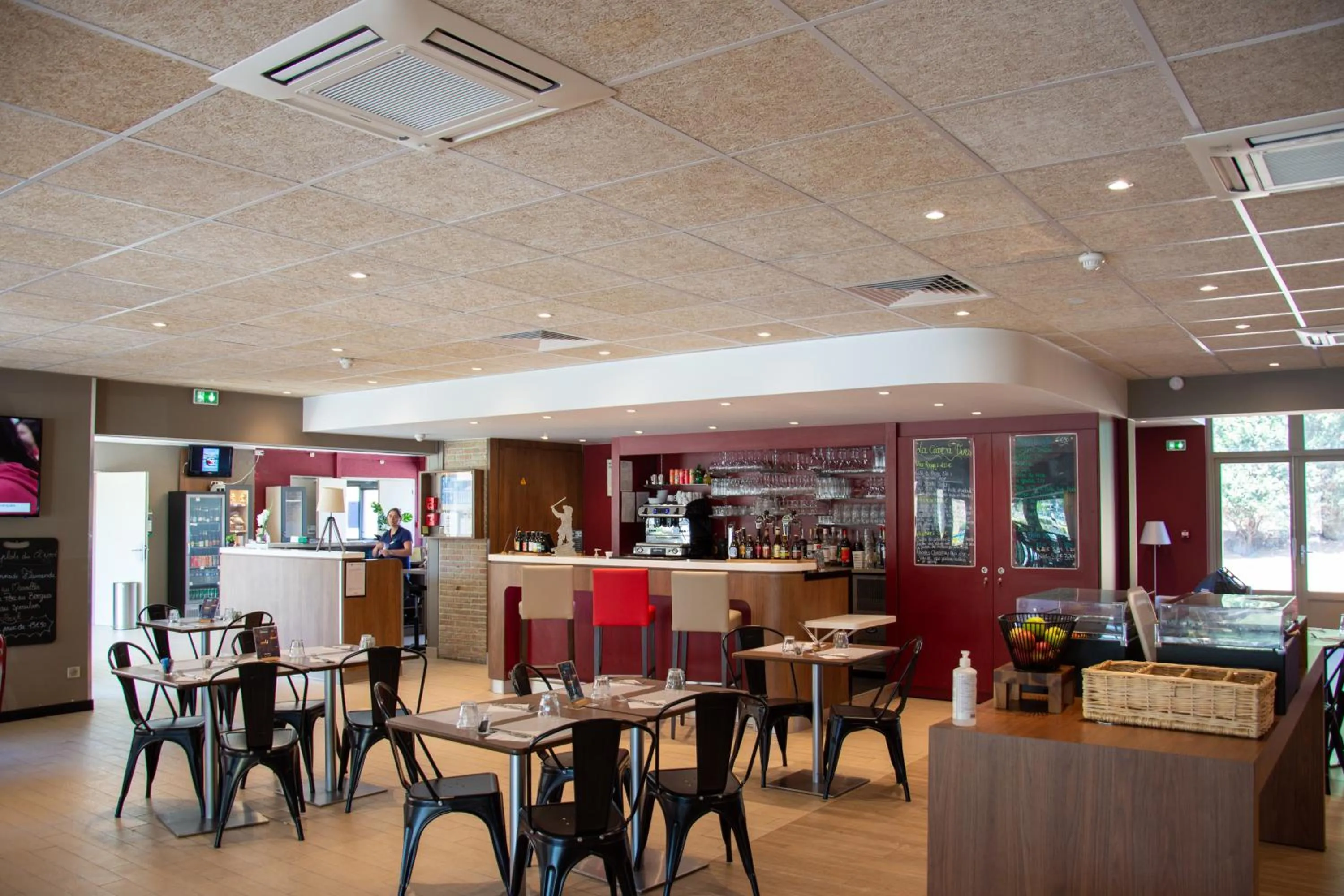 Restaurant/places to eat in Campanile Dunkerque Sud - Loon Plage