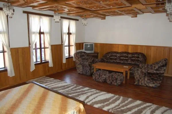 Living room in Trevnenski Kat Hotel