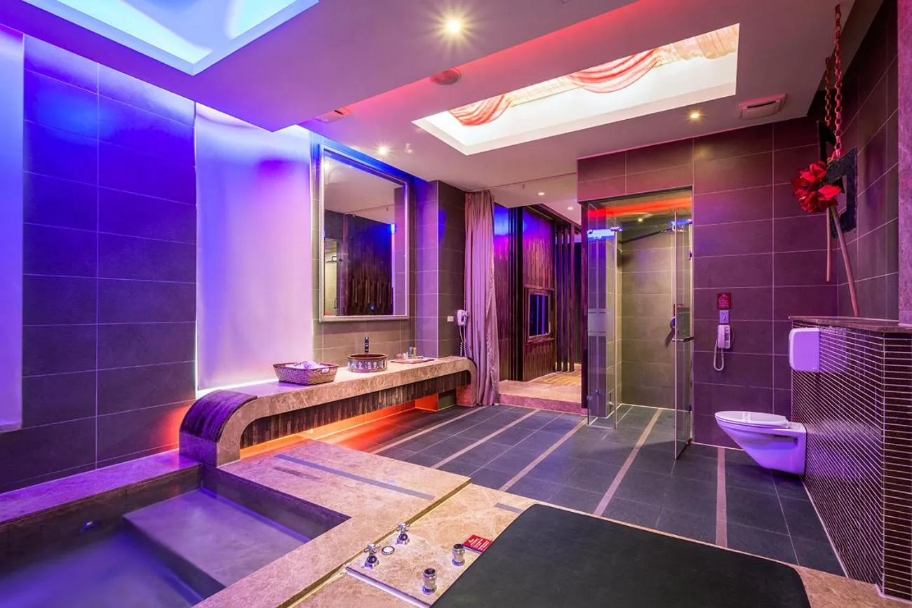 Bathroom in Norway Forest SPA Motel