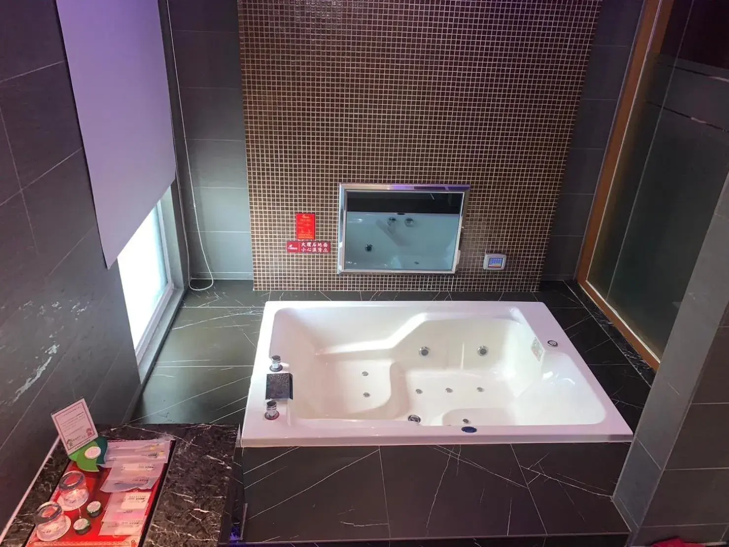 Triple Room with Bath in Norway Forest SPA Motel Triple Room with Bath in Norway Forest SPA Motel