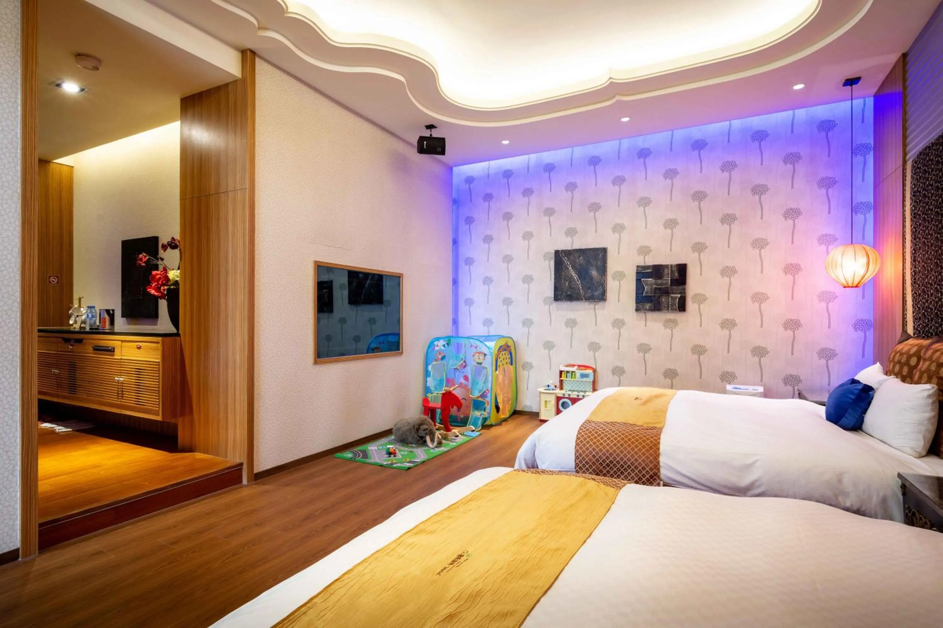 Bed in Norway Forest SPA Motel