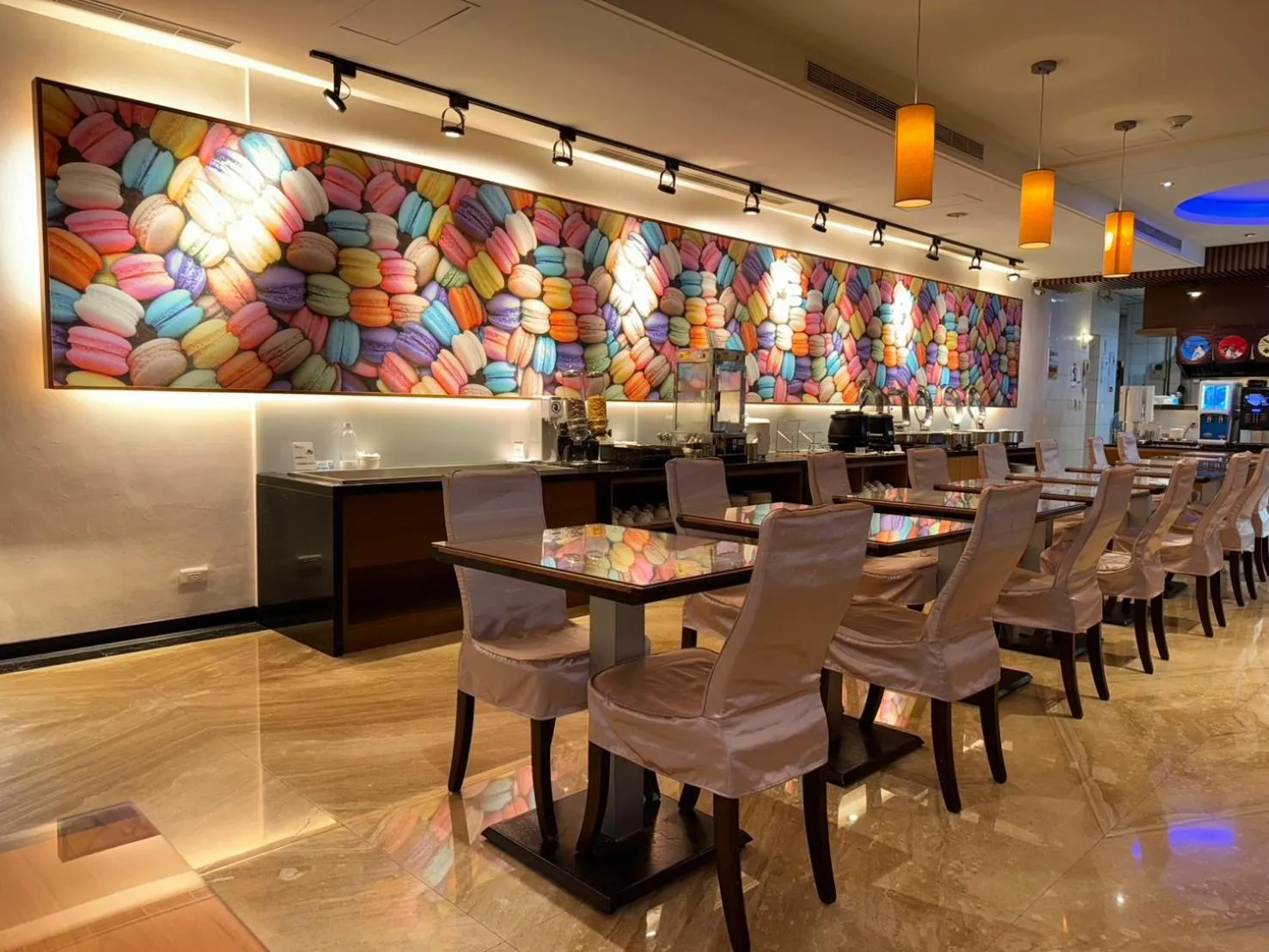 Restaurant/places to eat in Norway Forest SPA Motel