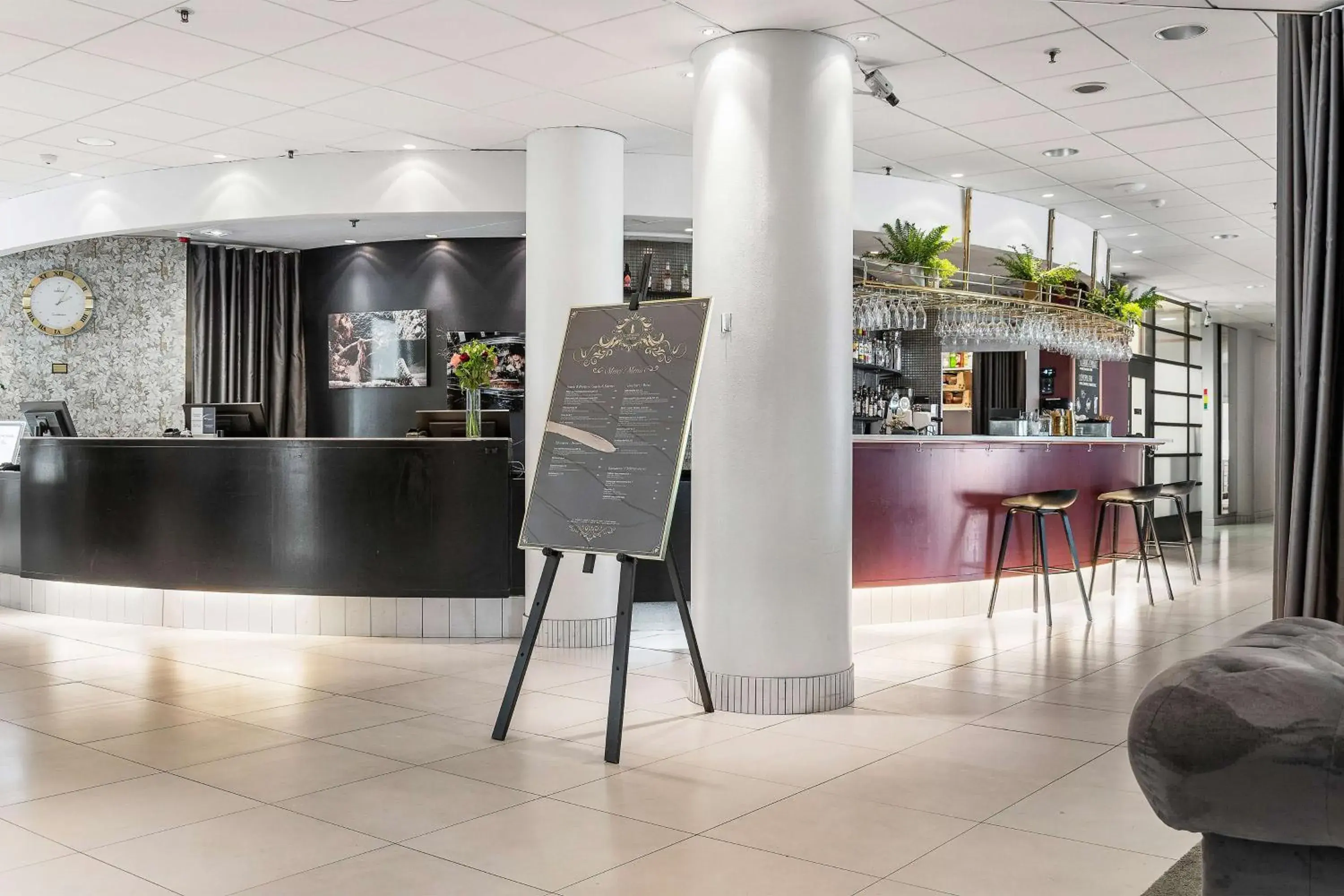 Lobby or reception in Best Western Plus Hotel Plaza Lobby or reception in Best Western Plus Hotel Plaza