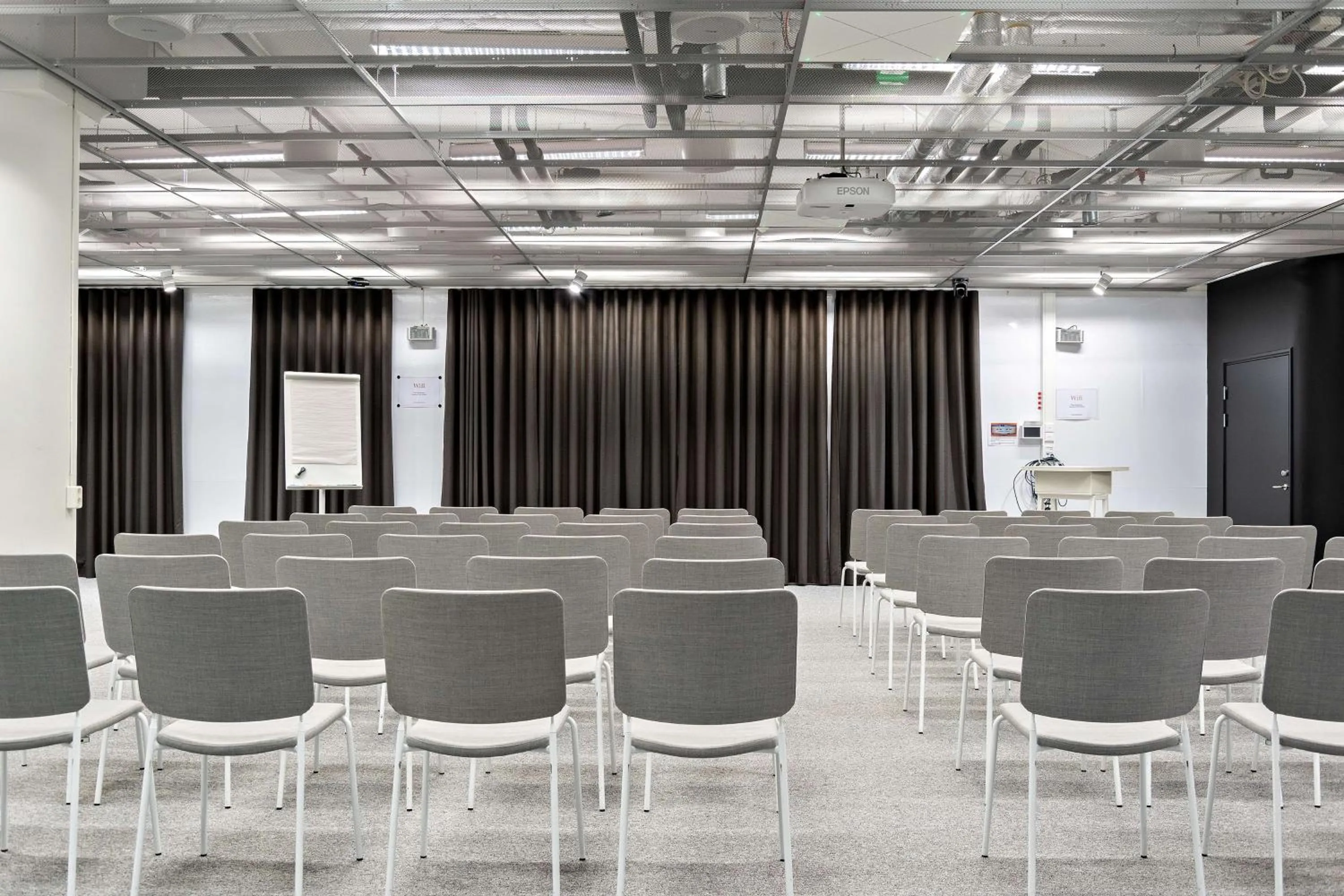 Meeting/conference room in Best Western Plus Hotel Plaza