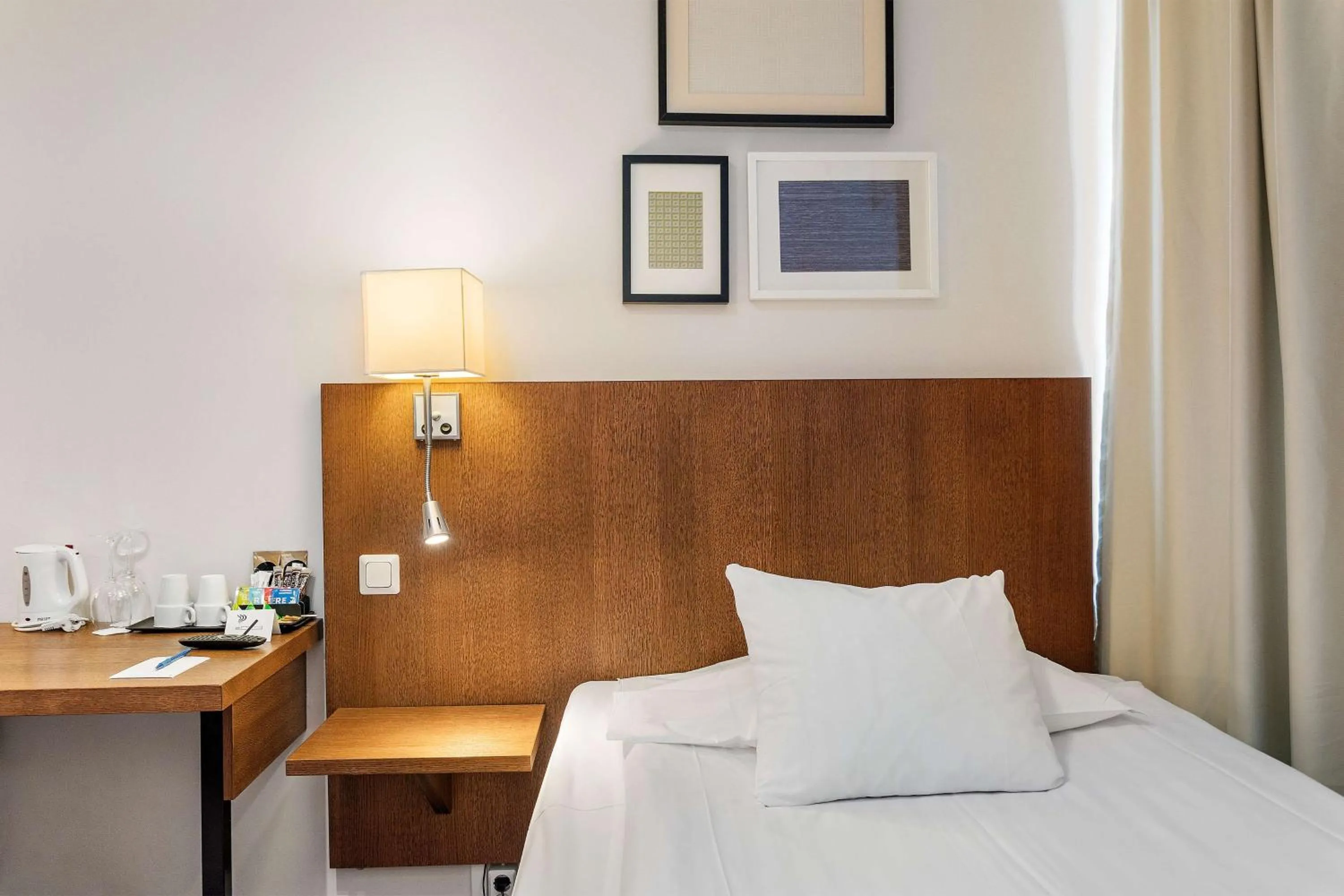 Bedroom, Bed in Best Western Plus Hotel Plaza