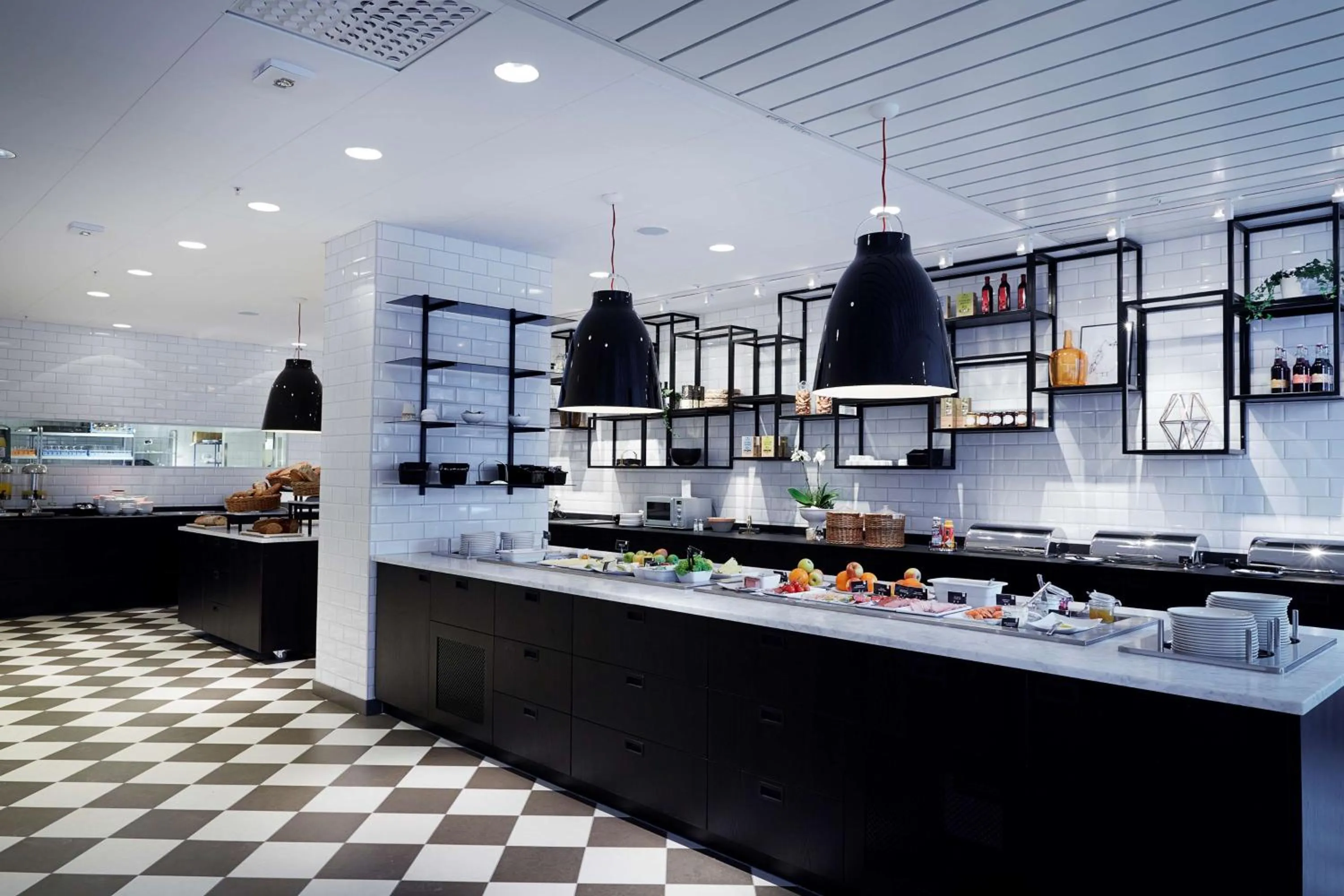 Restaurant/places to eat in Best Western Plus Hotel Plaza