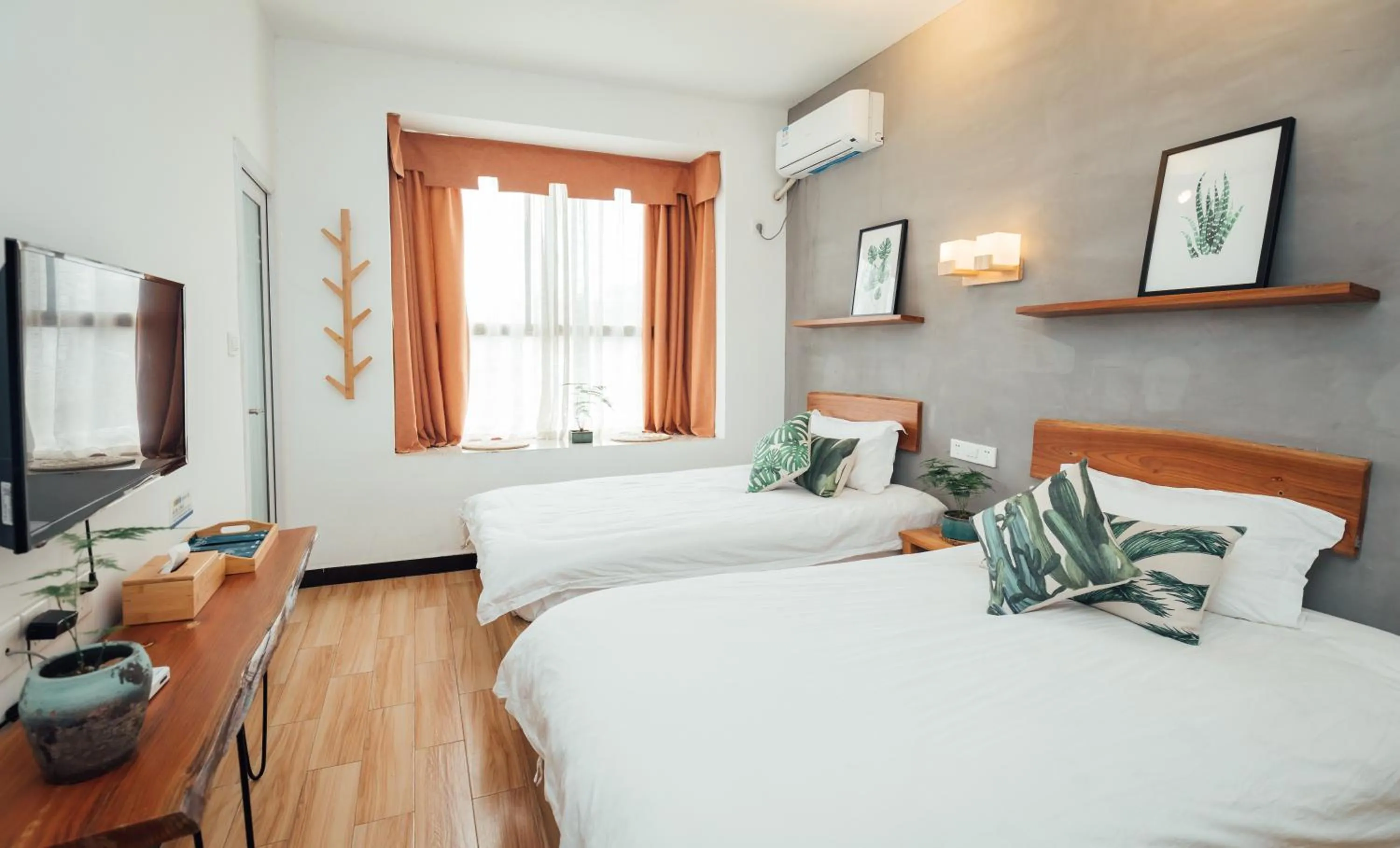 Zhangjiajie Zhijue Art Hotel