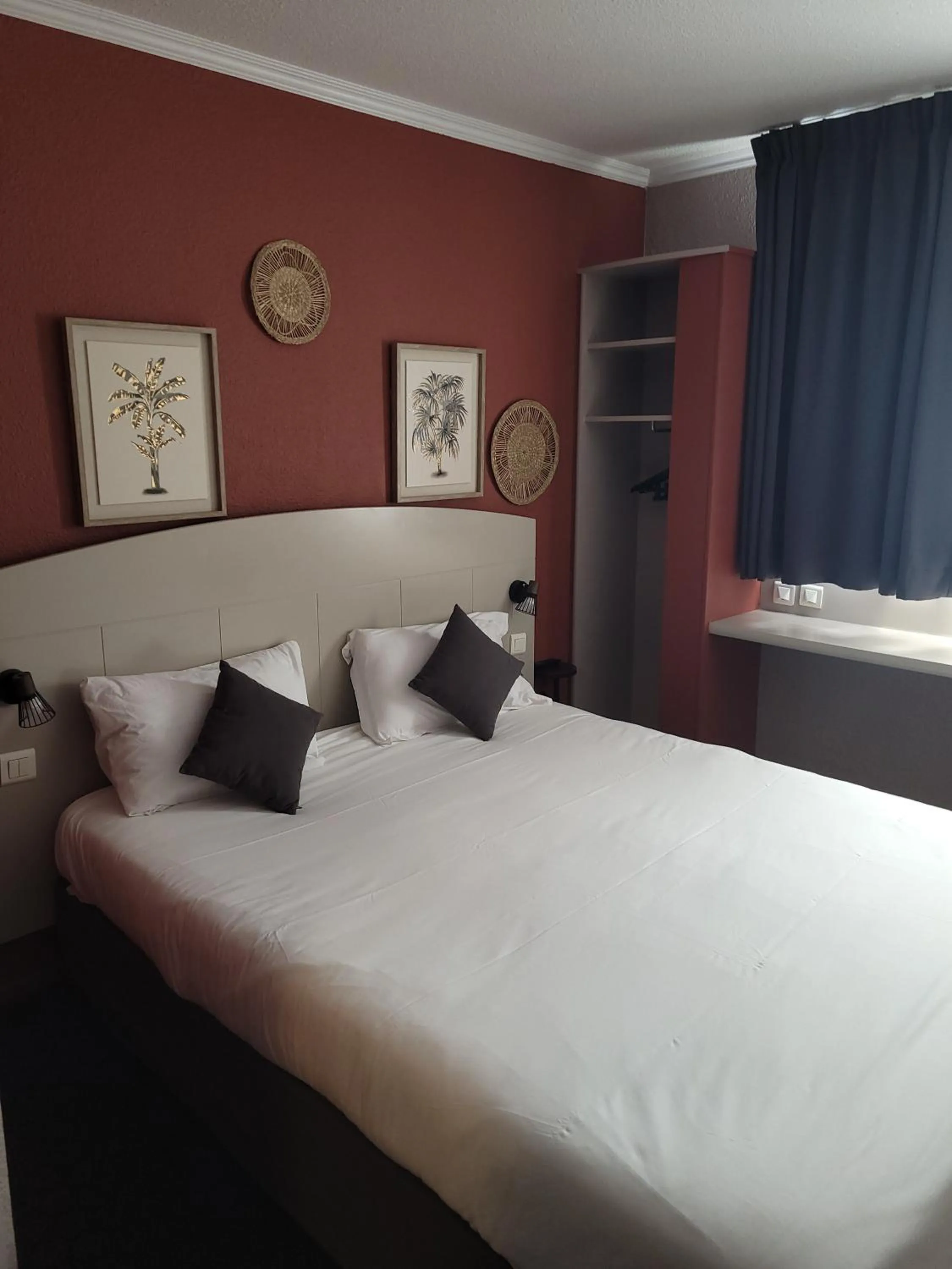 Bed in Kyriad Direct Arles