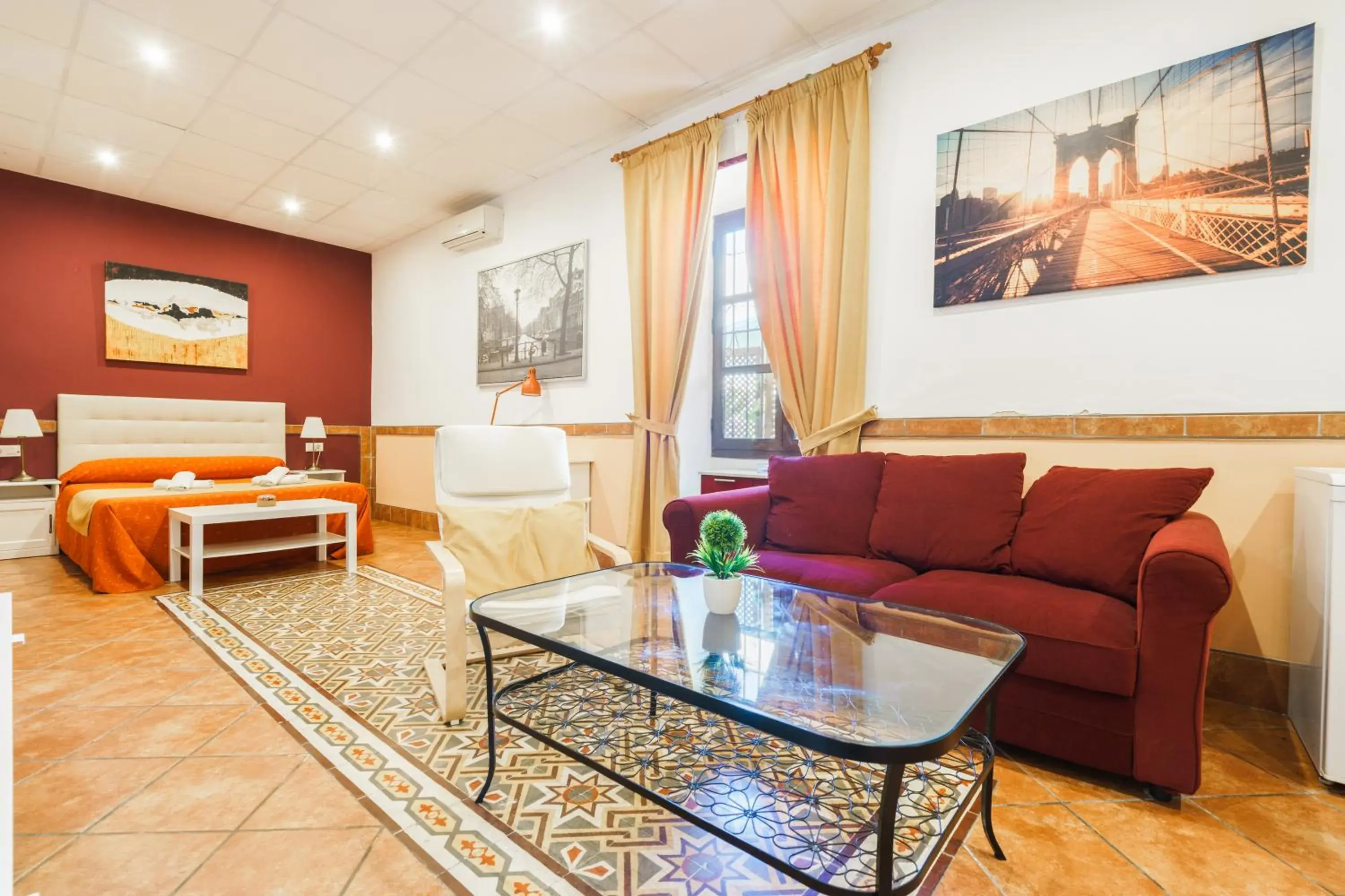 Family Room in Hotel Carlos V Jerez by Vivere Stays Family Room in Hotel Carlos V Jerez by Vivere Stays