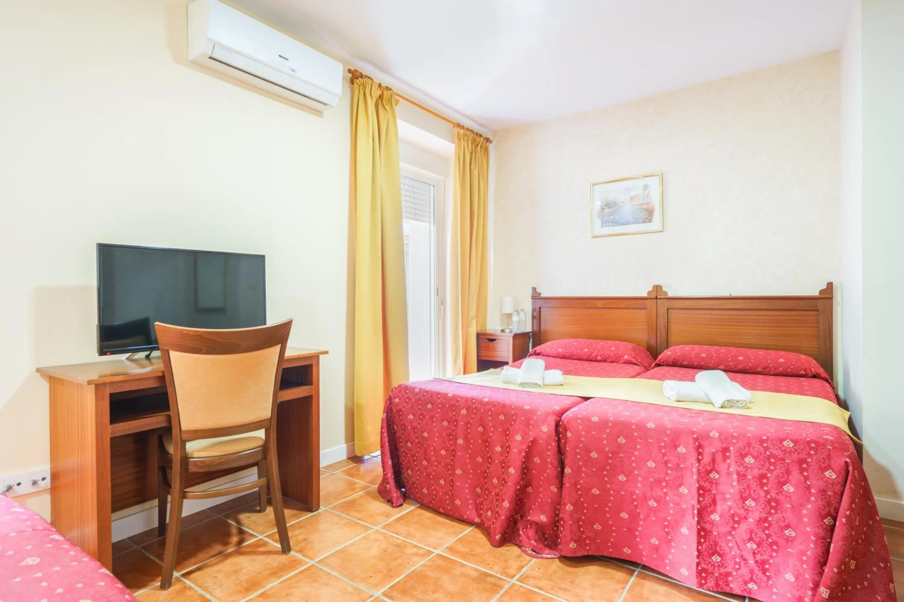 Bedroom, Bed in Hotel Carlos V Jerez by Vivere Stays