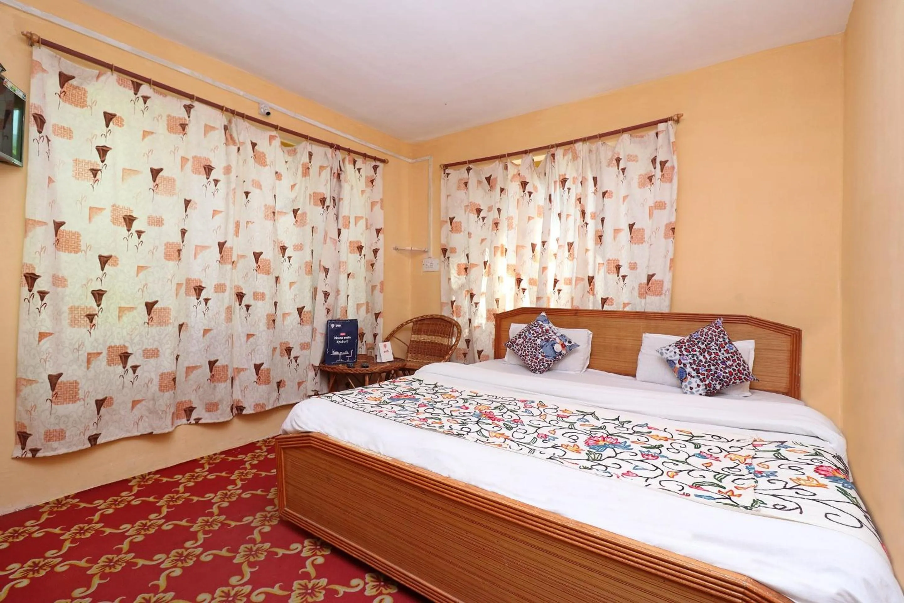 Bedroom, Bed in Hotel Bright Palace