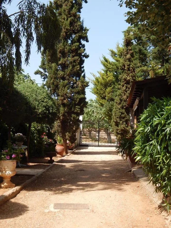Gallery Basement in Villa Vravrona