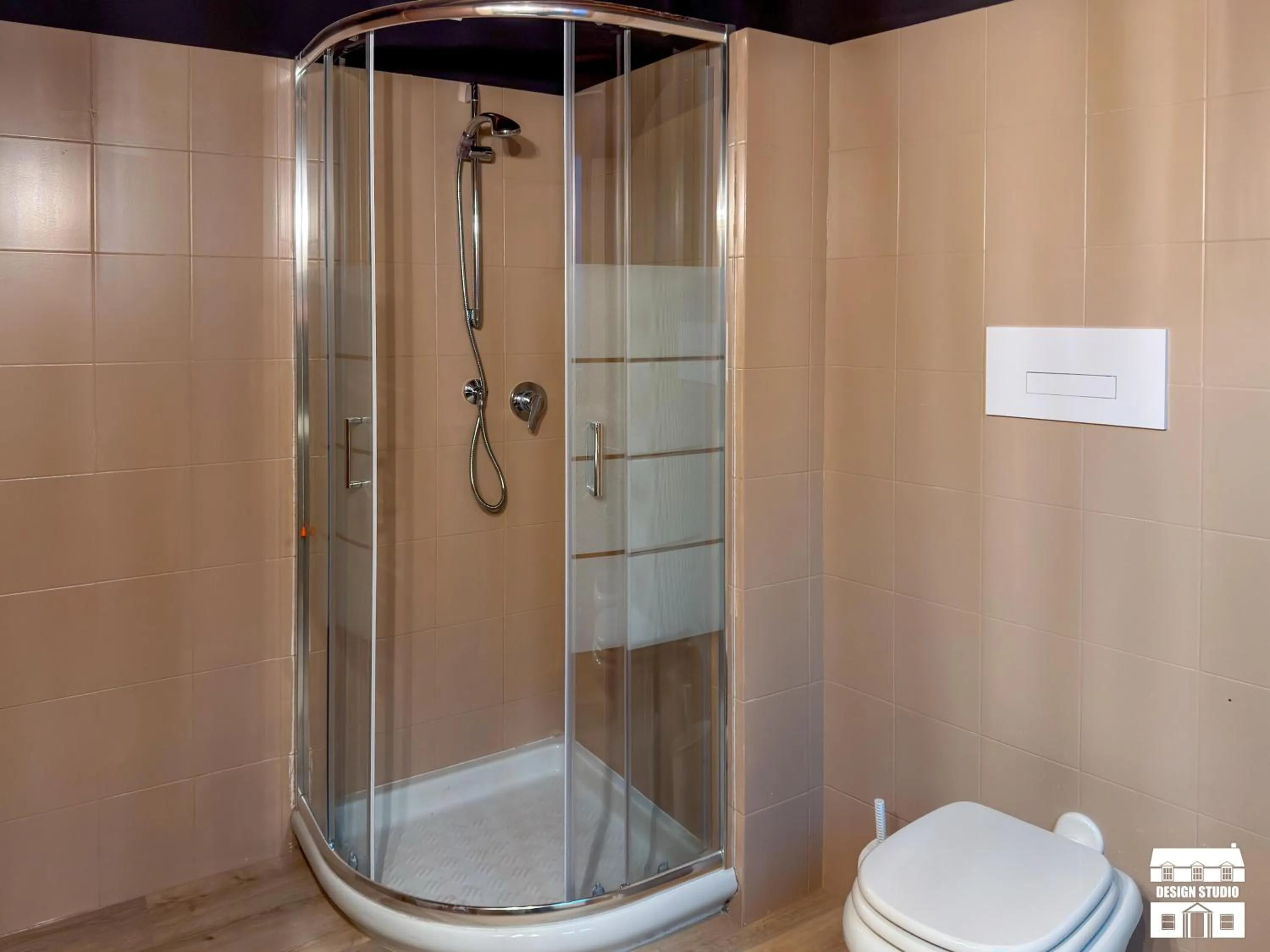 Bathroom in THE LOFT by Design Studio