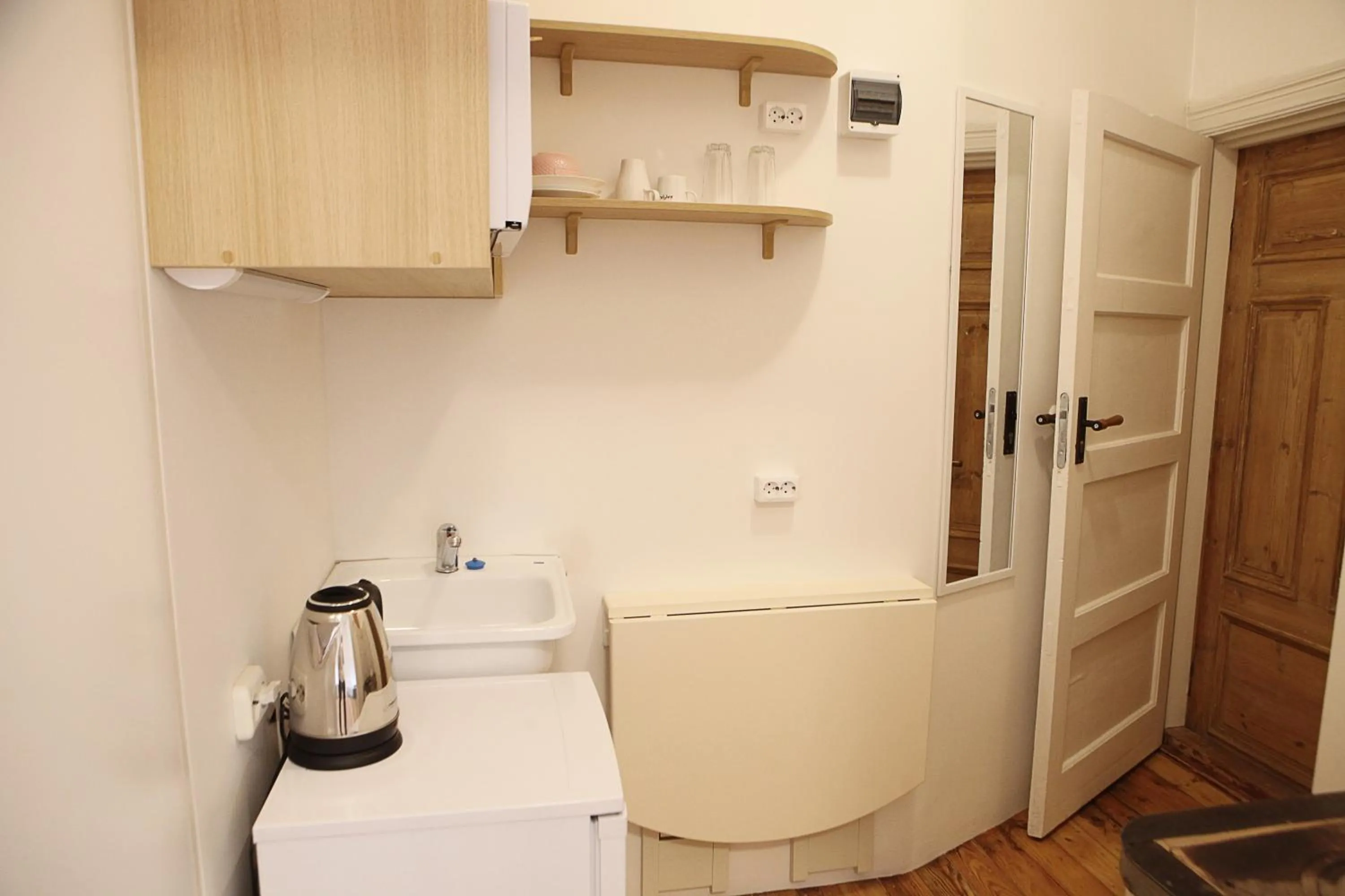 Coffee/tea facilities in Riga Academic Guest House