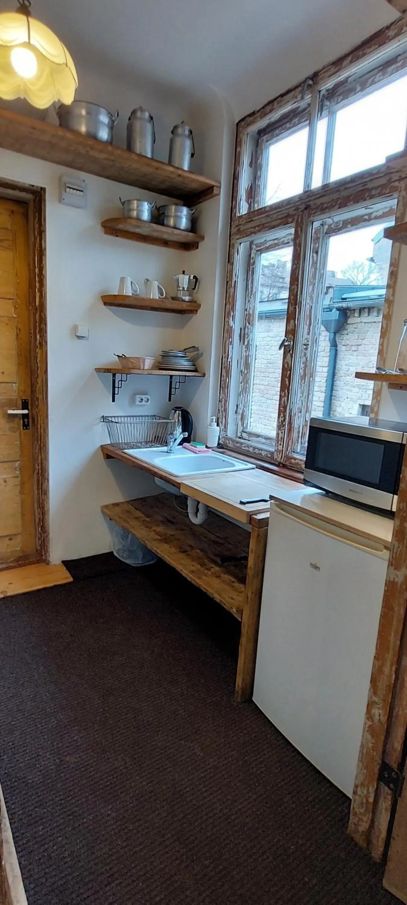 Kitchen or kitchenette in Riga Academic Guest House