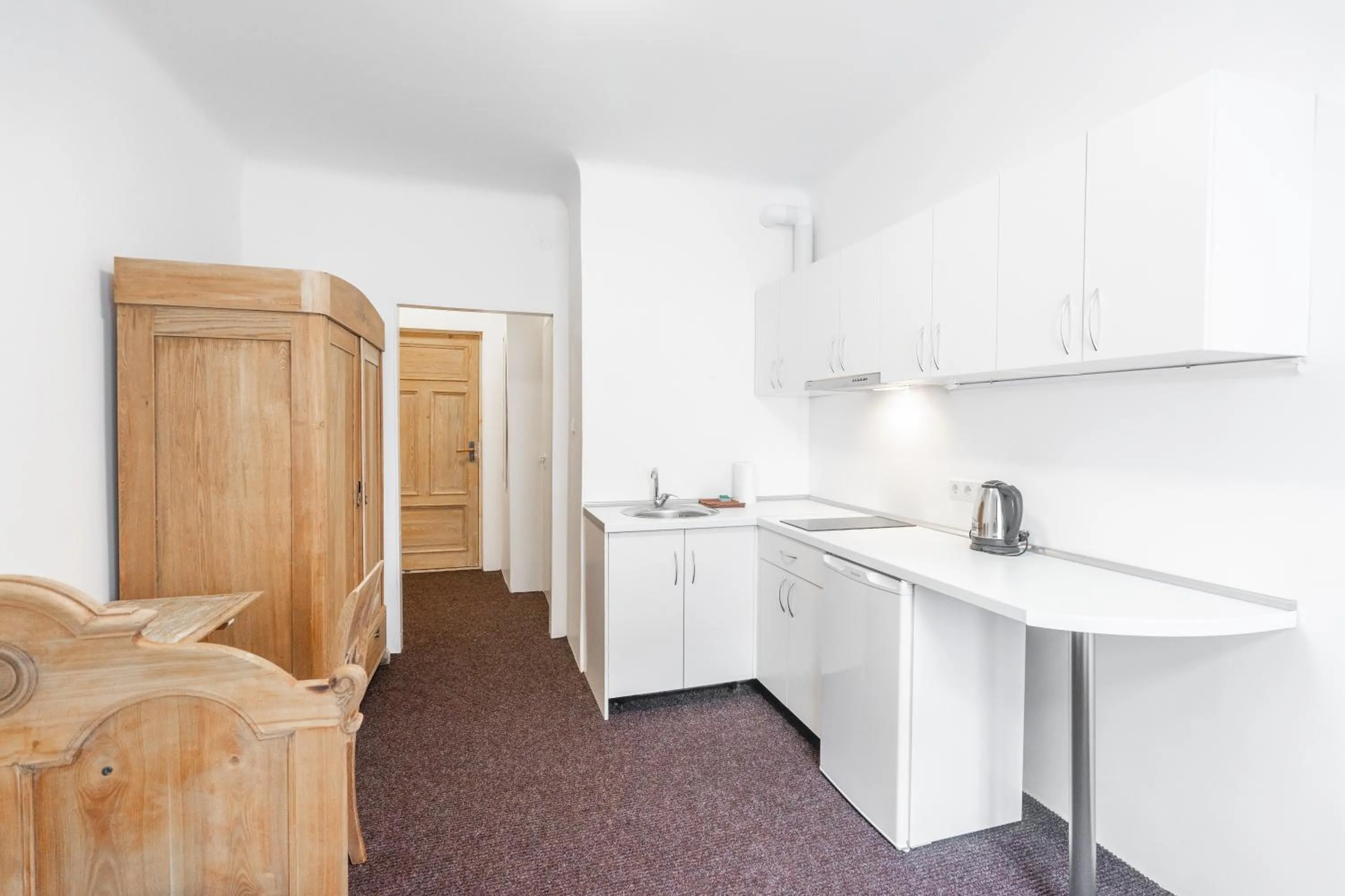 Kitchen or kitchenette in Riga Academic Guest House
