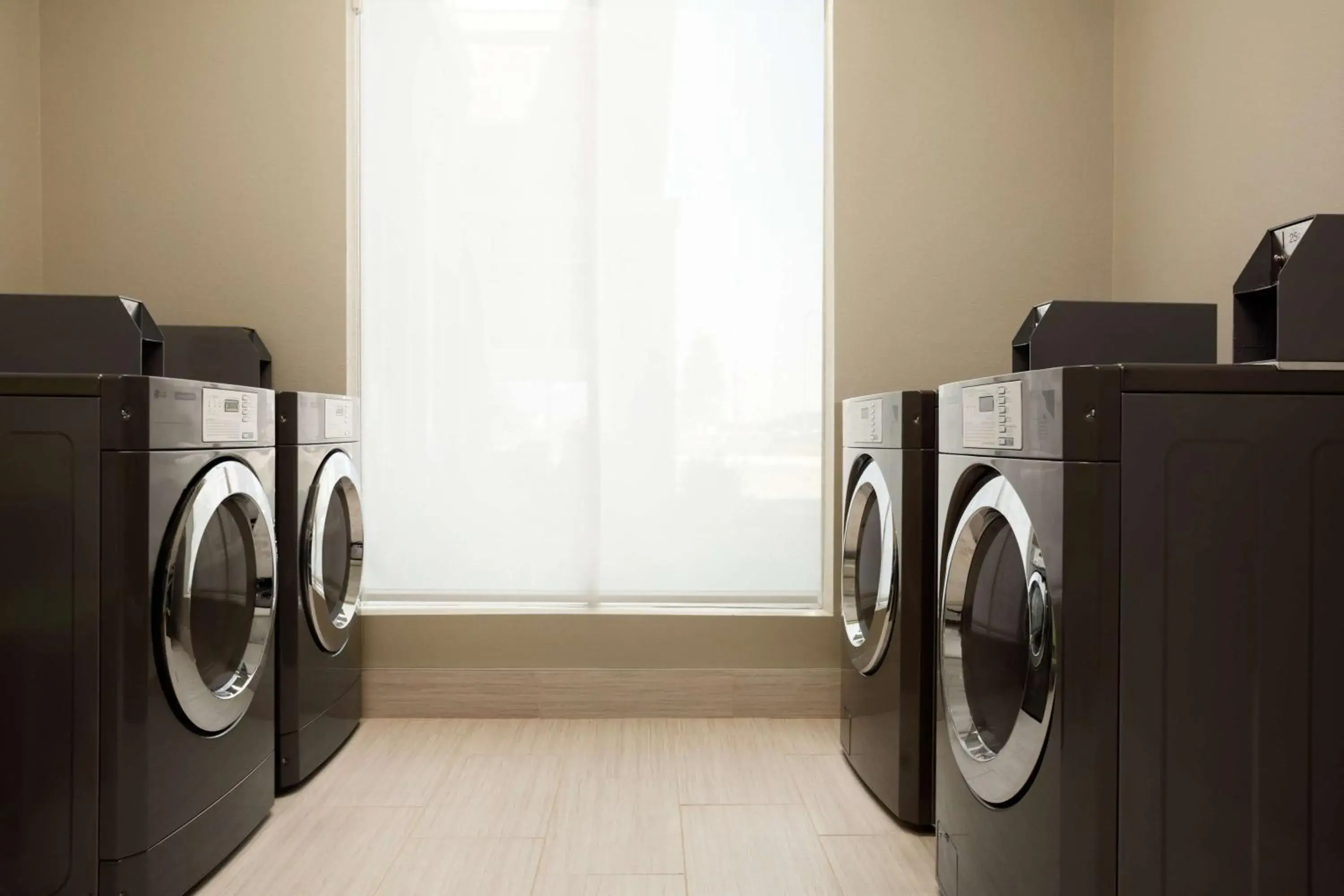 Property building in Hilton Garden Inn Houston-Baytown Property building in Hilton Garden Inn Houston-Baytown