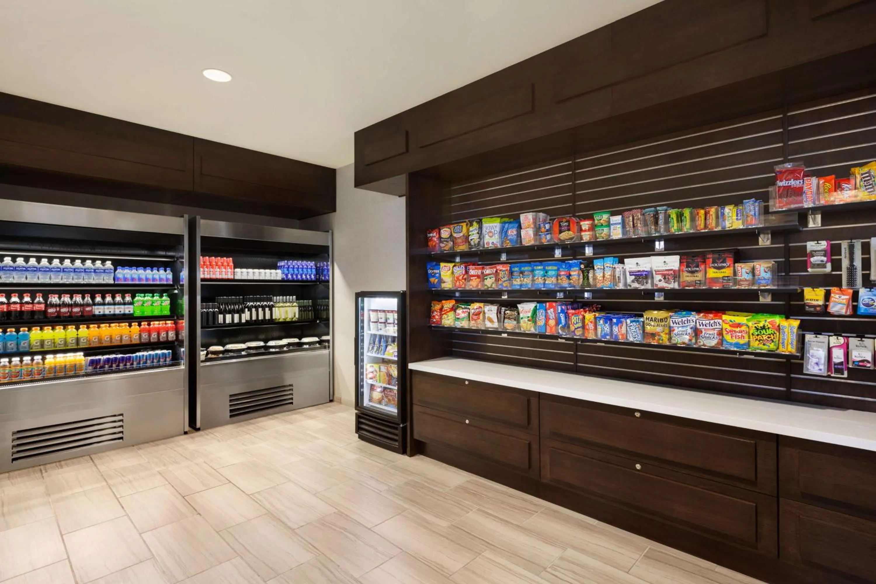 Restaurant/places to eat in Embassy Suites San Antonio Brooks City Base Hotel & Spa