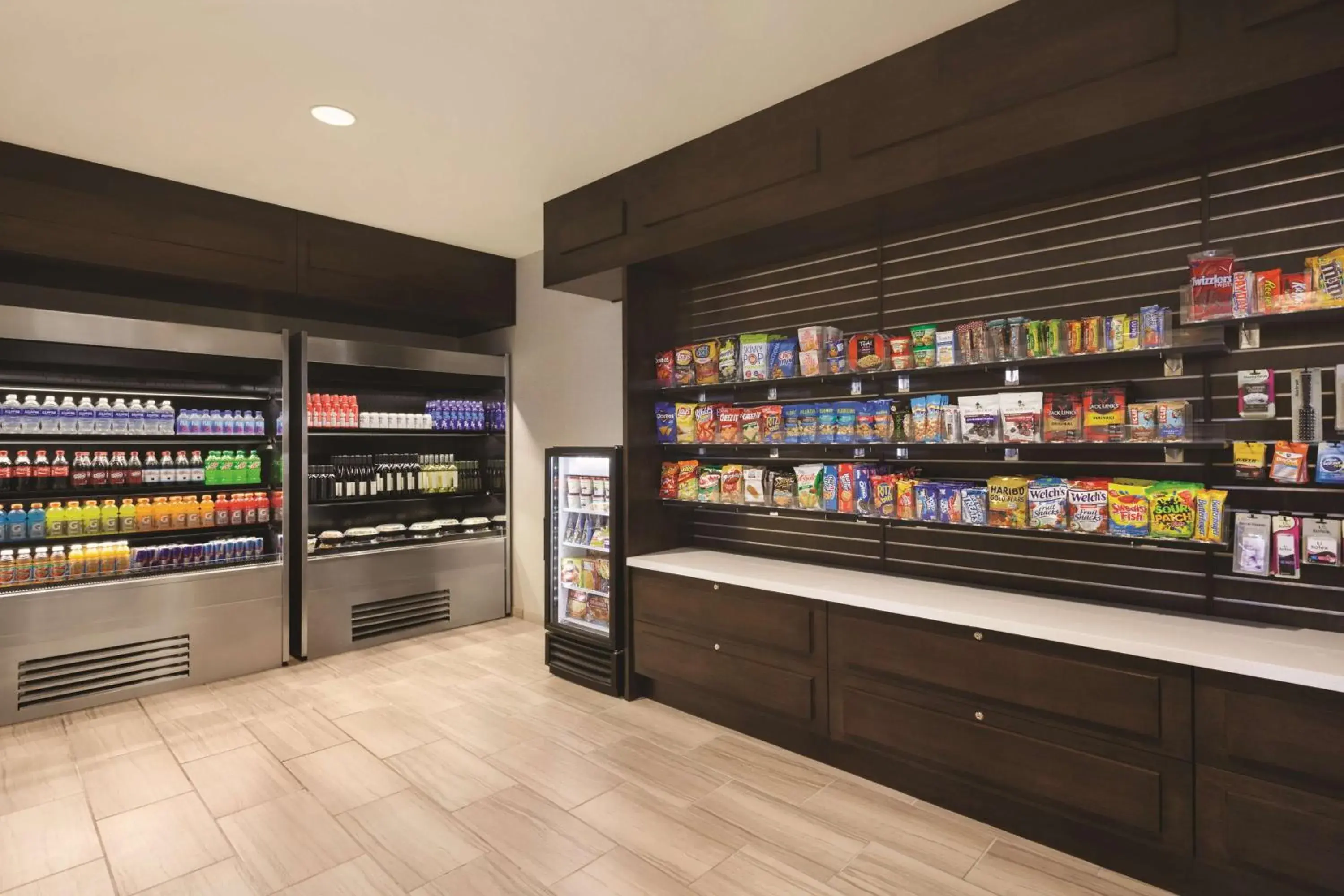 Restaurant/places to eat in Embassy Suites San Antonio Brooks City Base Hotel & Spa Restaurant/places to eat in Embassy Suites San Antonio Brooks City Base Hotel & Spa