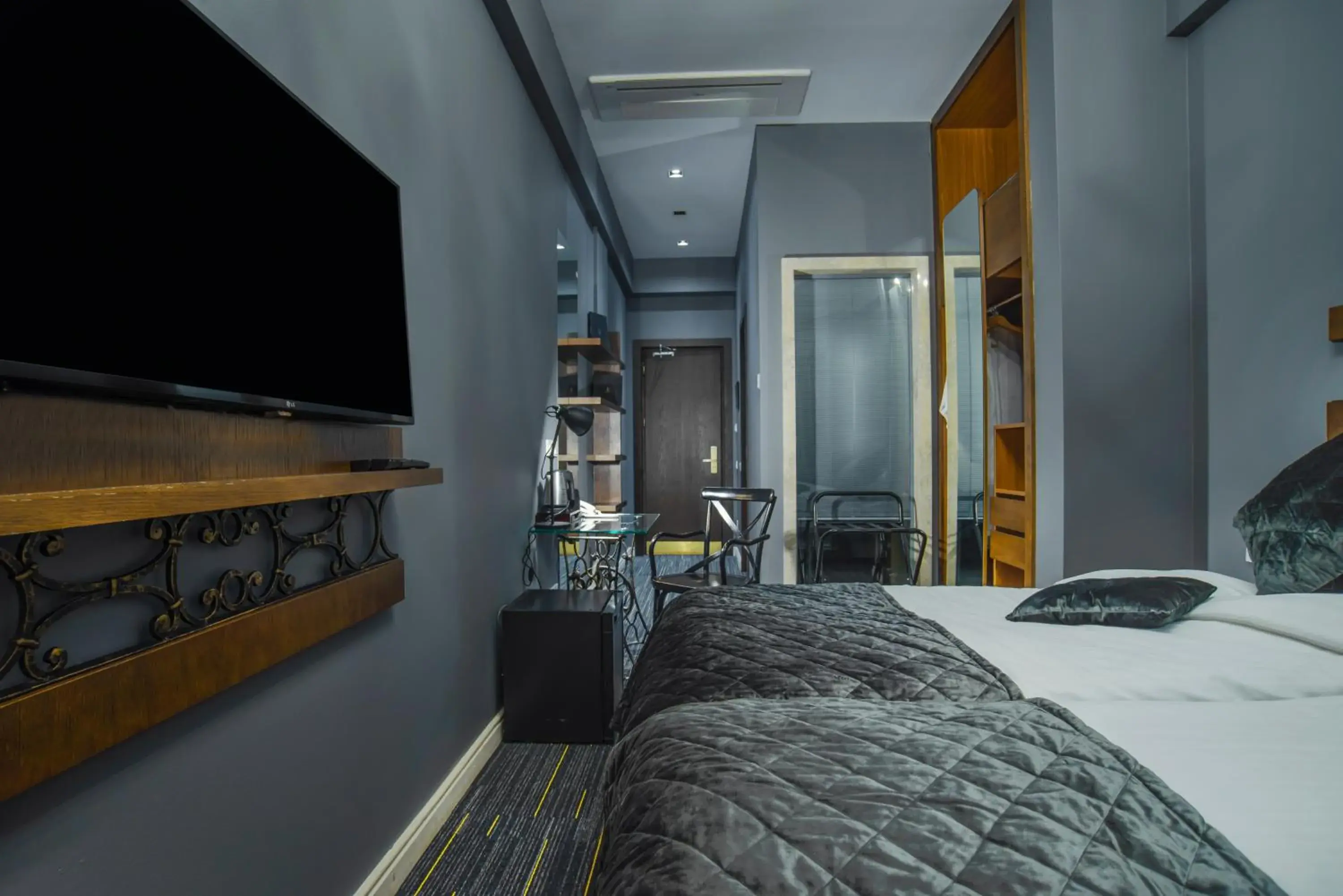 Budget Twin Room in Badagoni Boutique Hotel Rustaveli Budget Twin Room in Badagoni Boutique Hotel Rustaveli