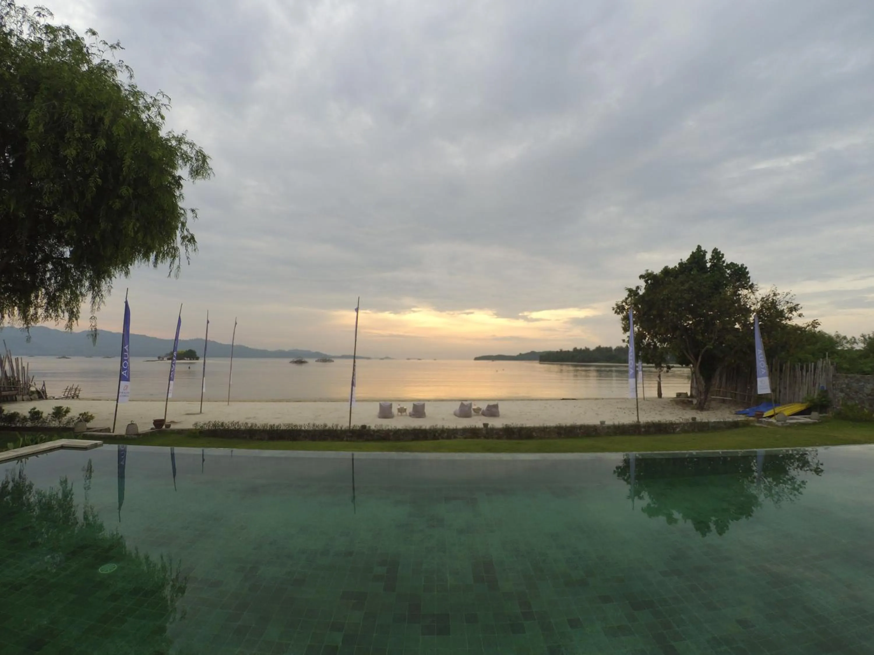 Beach in The Suites Lombok