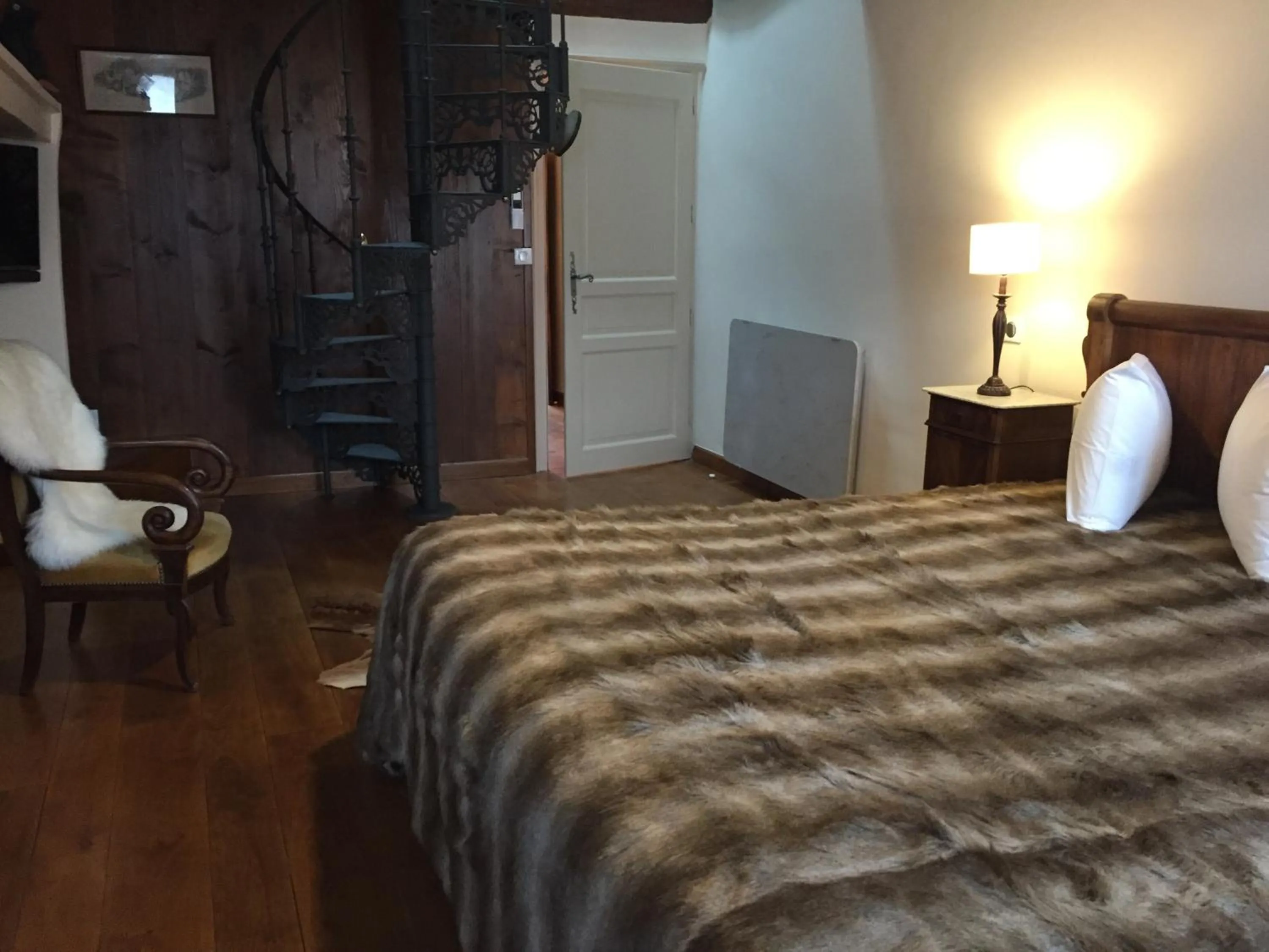 Photo of the whole room in Ancienne Cure