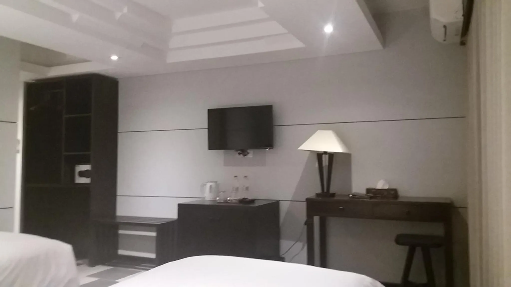 TV and multimedia, Bed in Anshel Hotel Seminyak