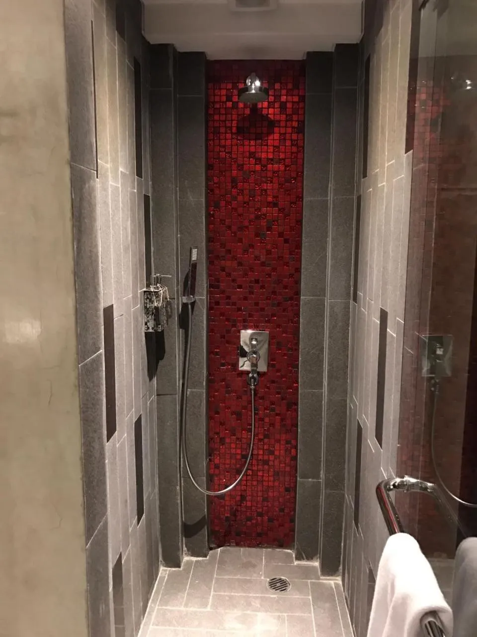 Bathroom in Anshel Hotel Seminyak