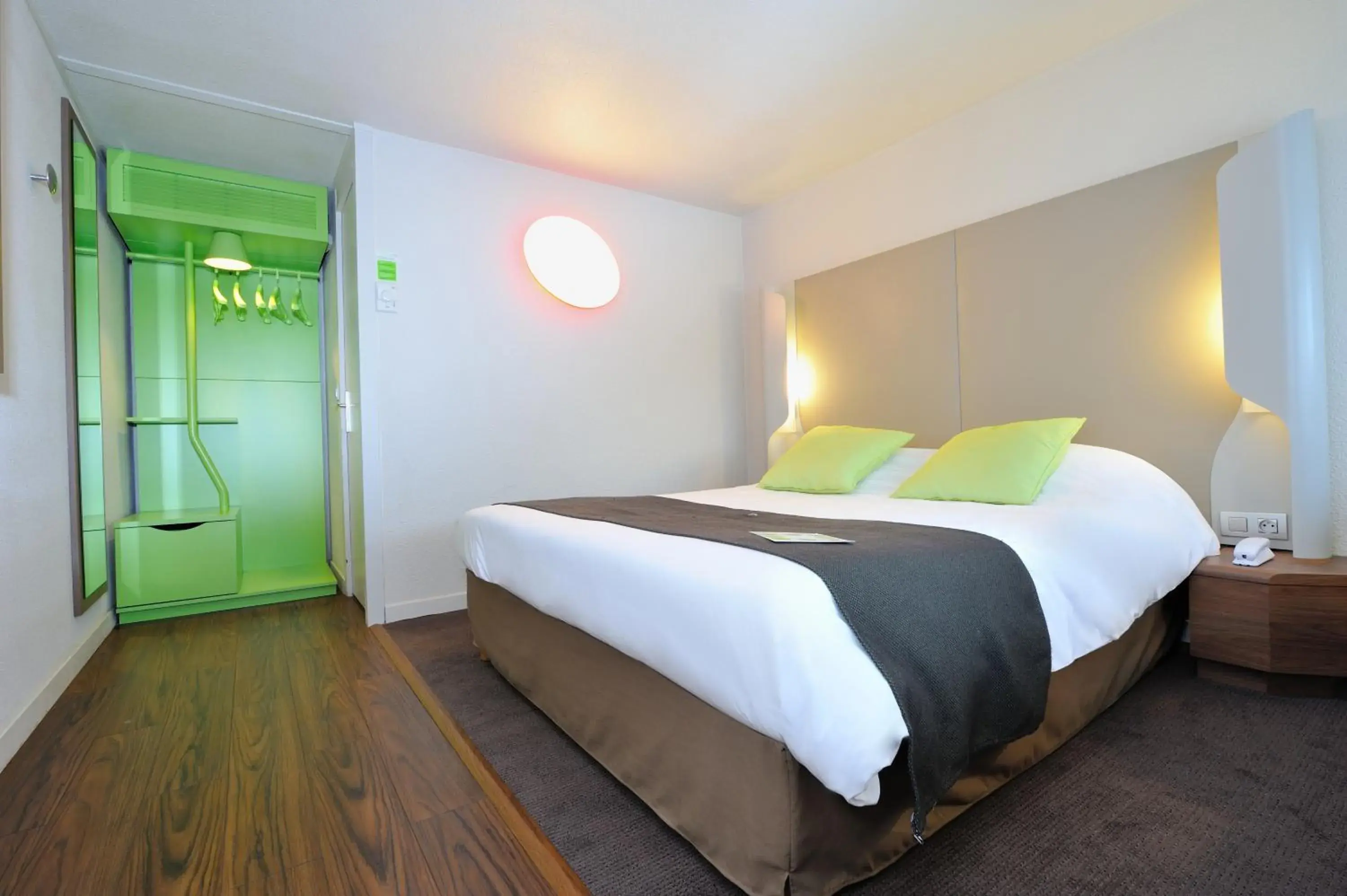 Photo of the whole room, Bed in Campanile Lyon Est Aéroport Saint Exupery Photo of the whole room, Bed in Campanile Lyon Est Aéroport Saint Exupery