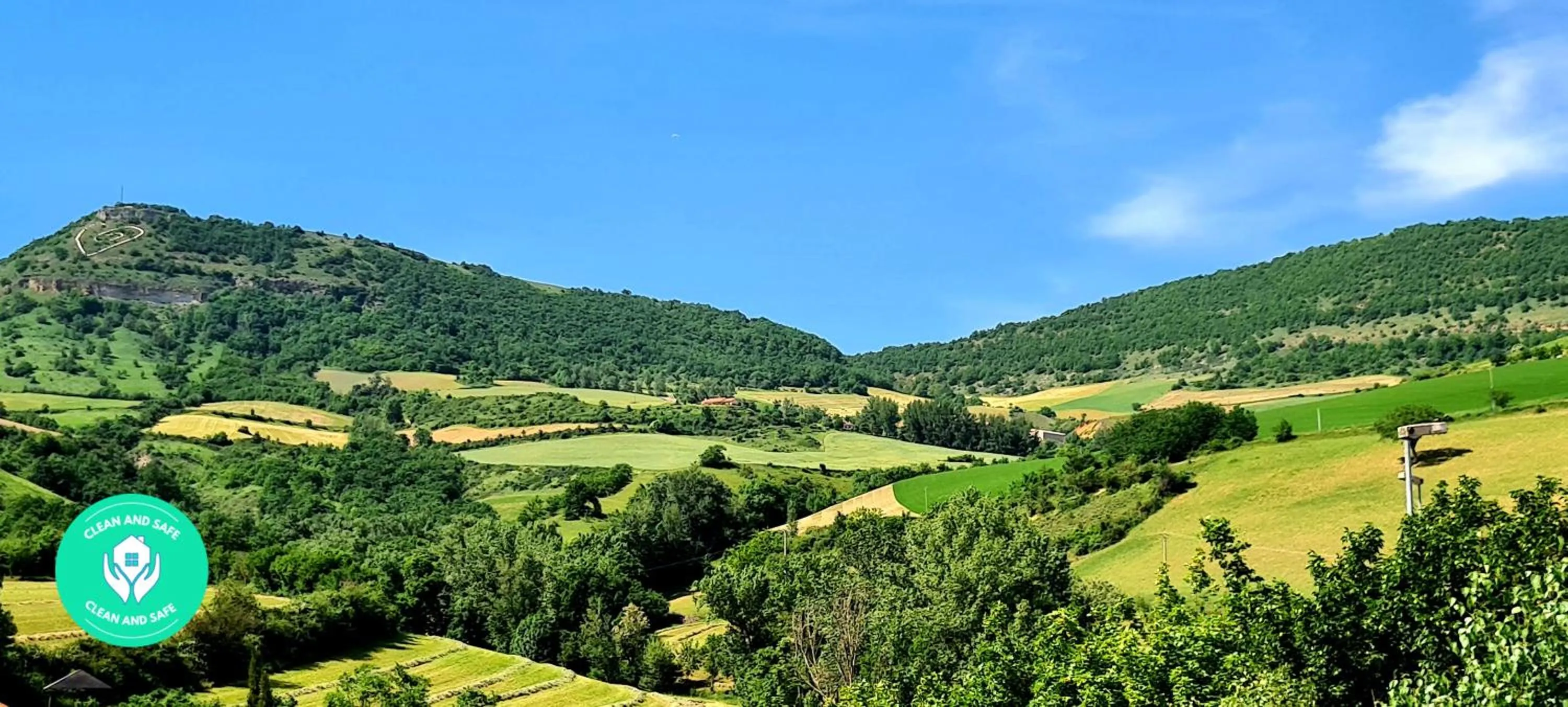 Mountain view in Campanile Millau
