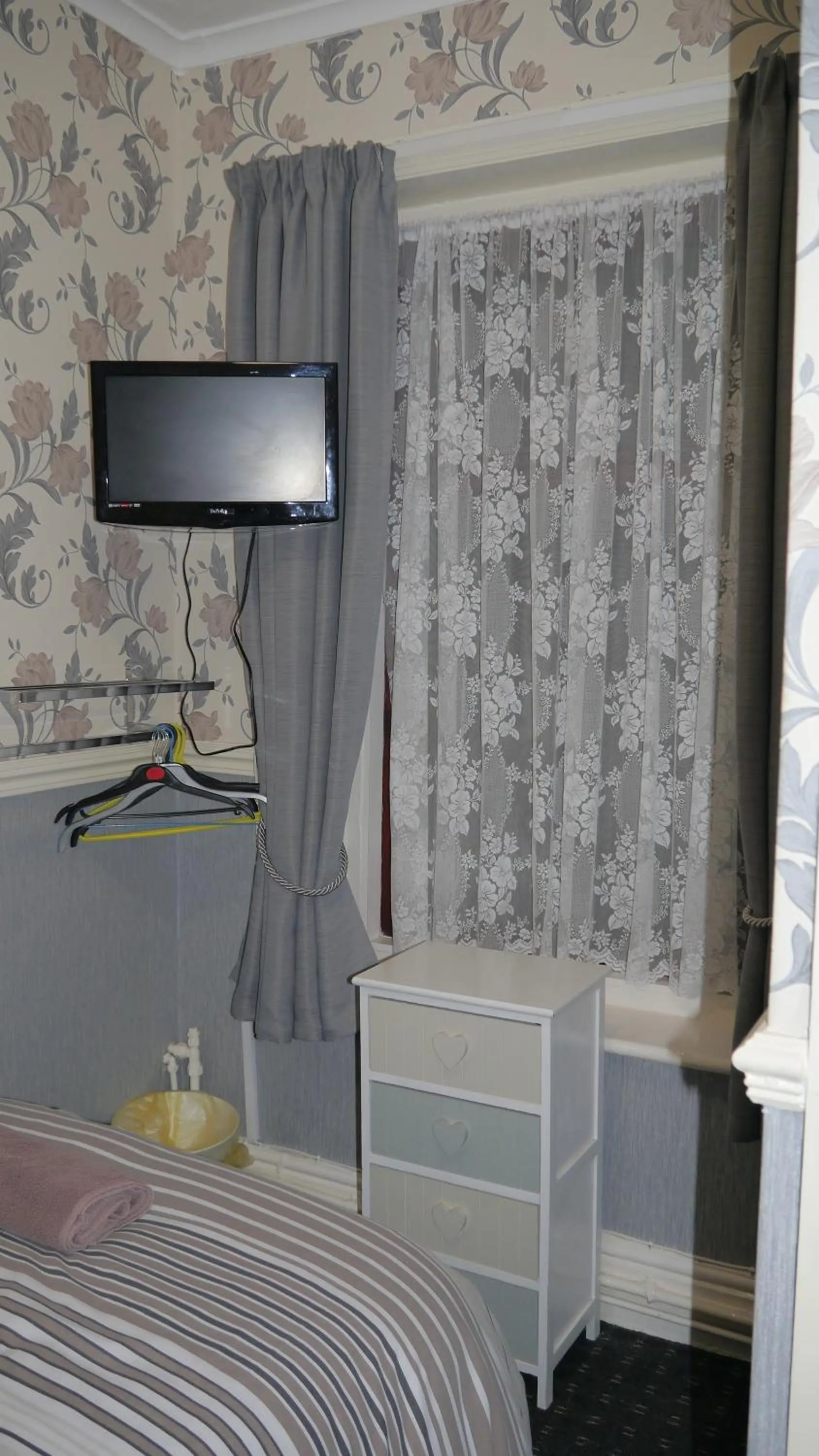 Bedroom, Bed in Hornby House Hotel