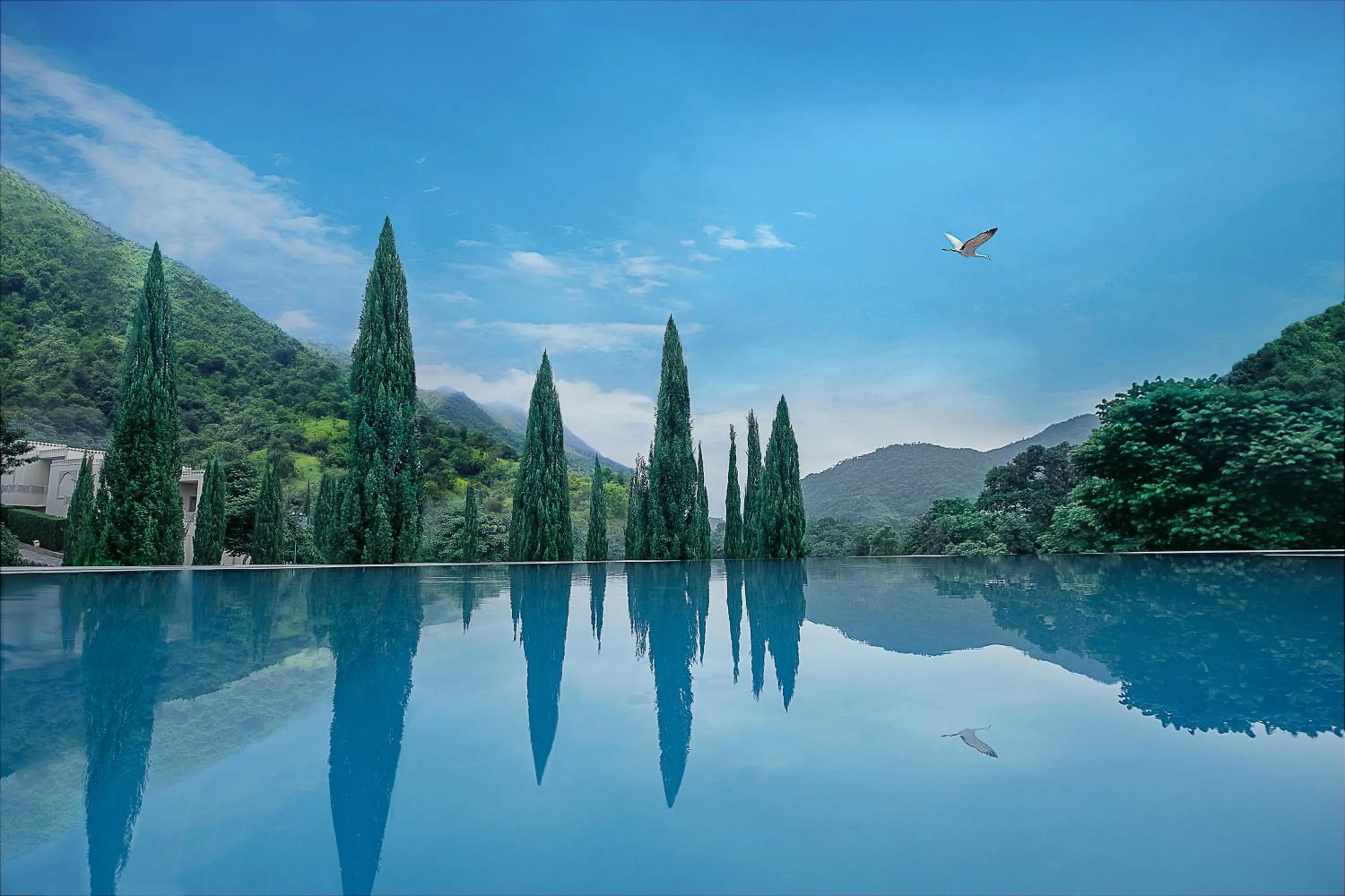 Swimming pool in Raajsa Kumbhalgarh - IHCL SeleQtions