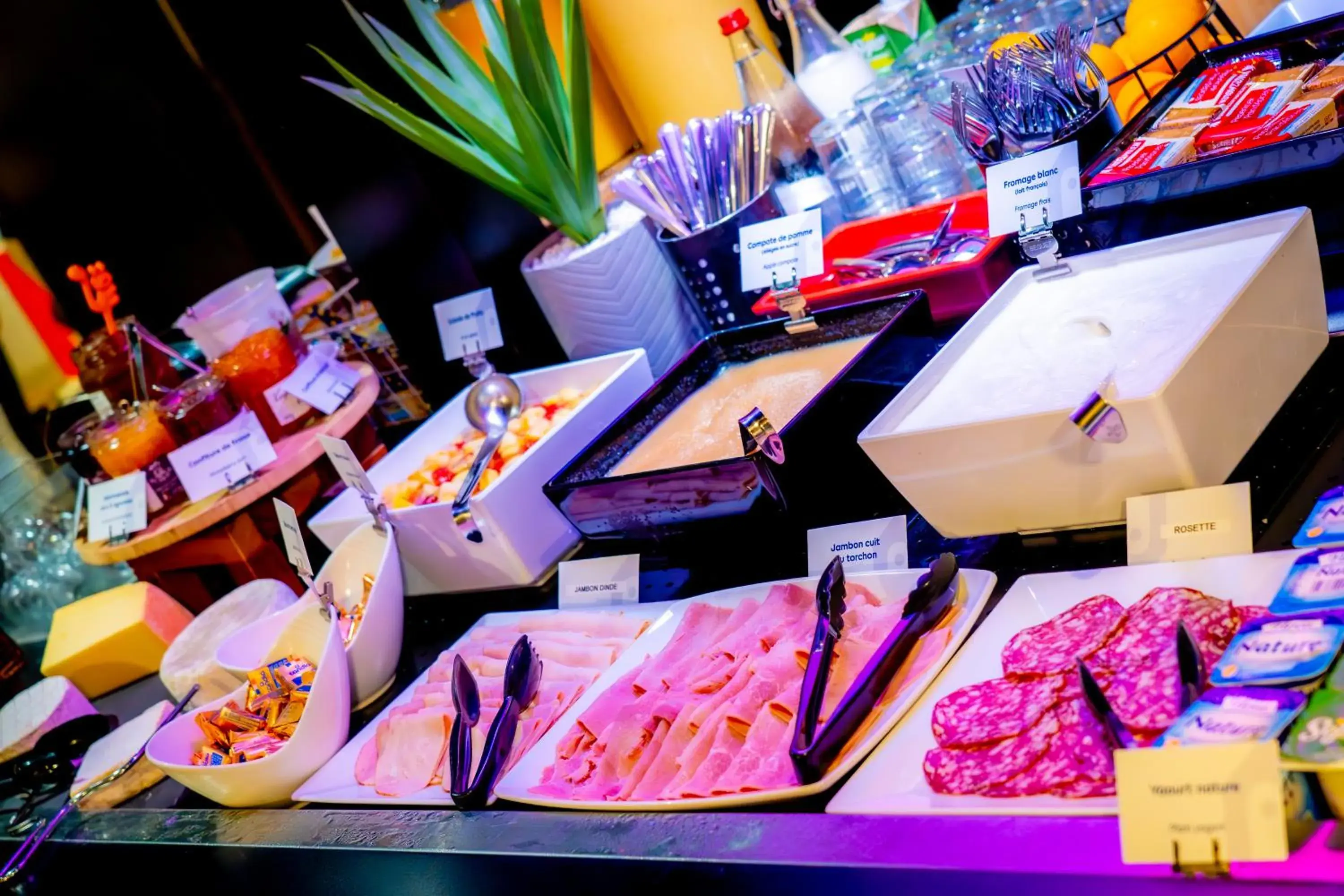 Food and drinks in Campanile Melun Sud - Dammarie les Lys Food and drinks in Campanile Melun Sud - Dammarie les Lys