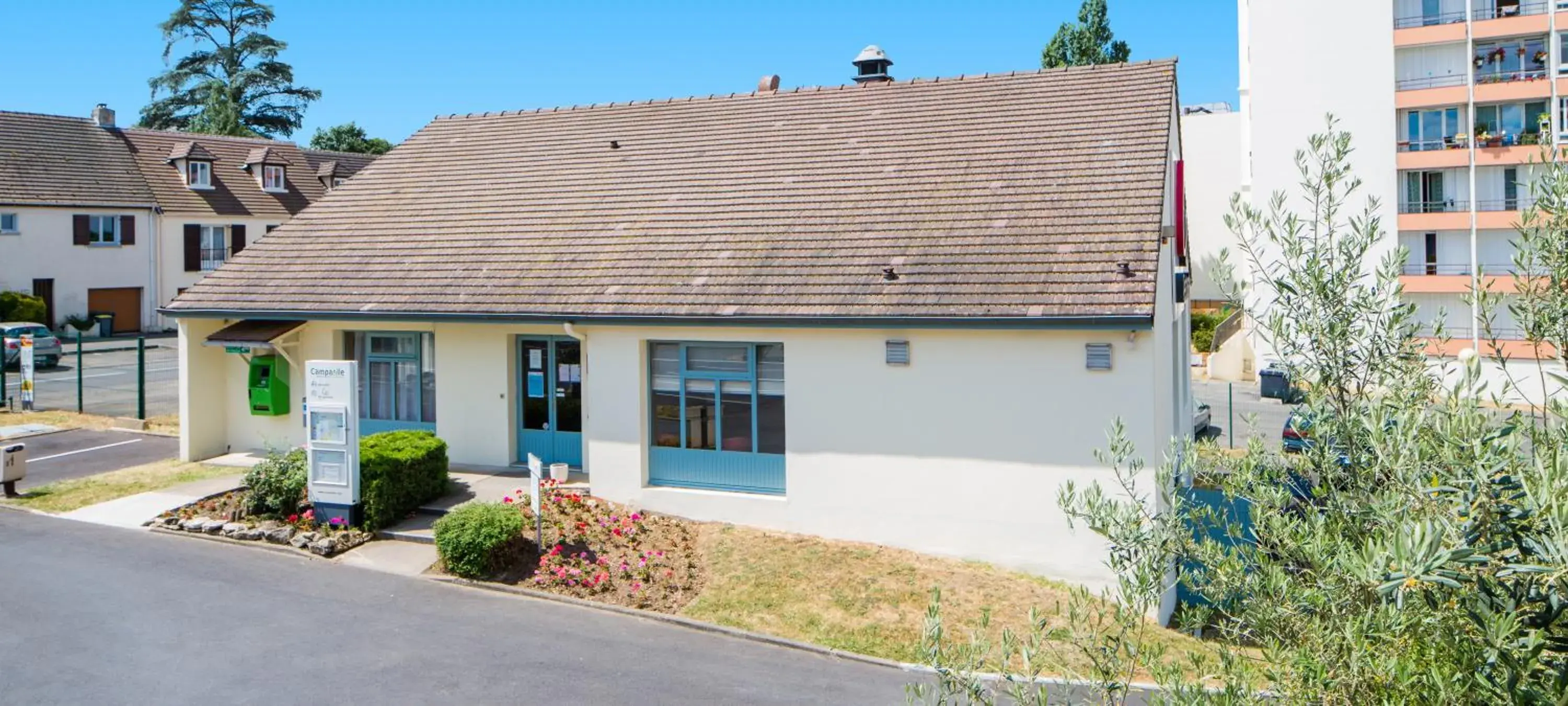 Restaurant/places to eat in Campanile Melun Sud - Dammarie les Lys Restaurant/places to eat in Campanile Melun Sud - Dammarie les Lys