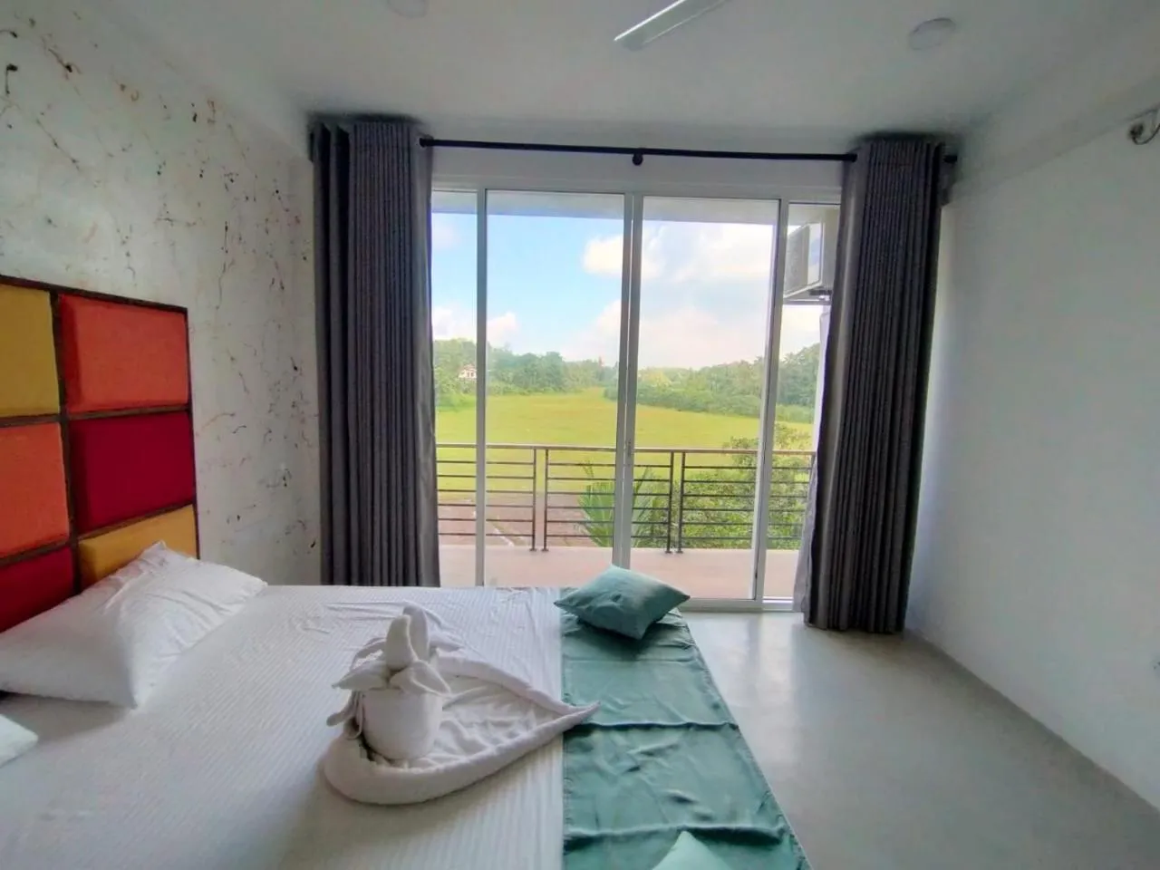 Bed in Green Edge Villa