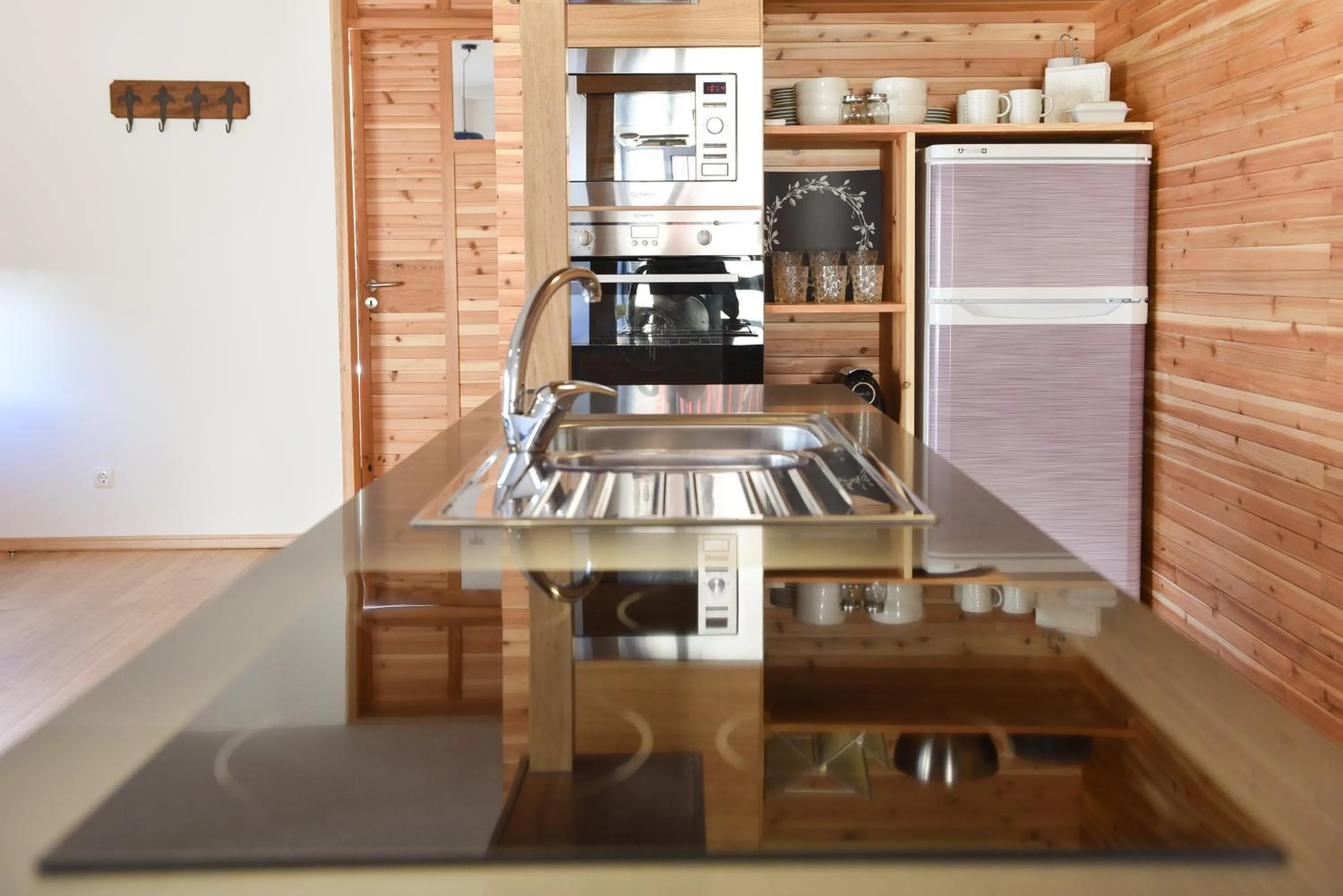 Kitchen or kitchenette in Porto Pim Bay