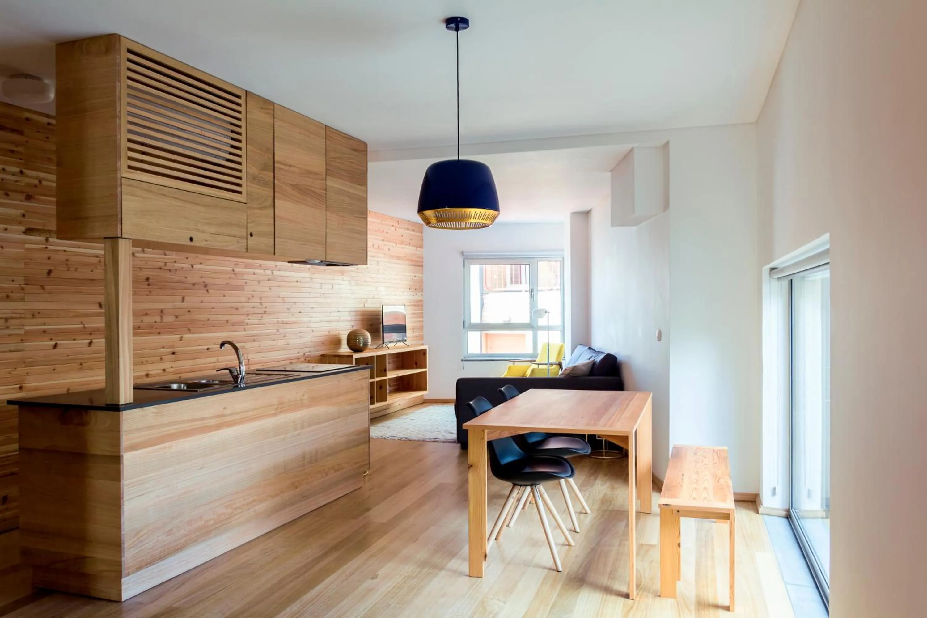 Dining area in Porto Pim Bay
