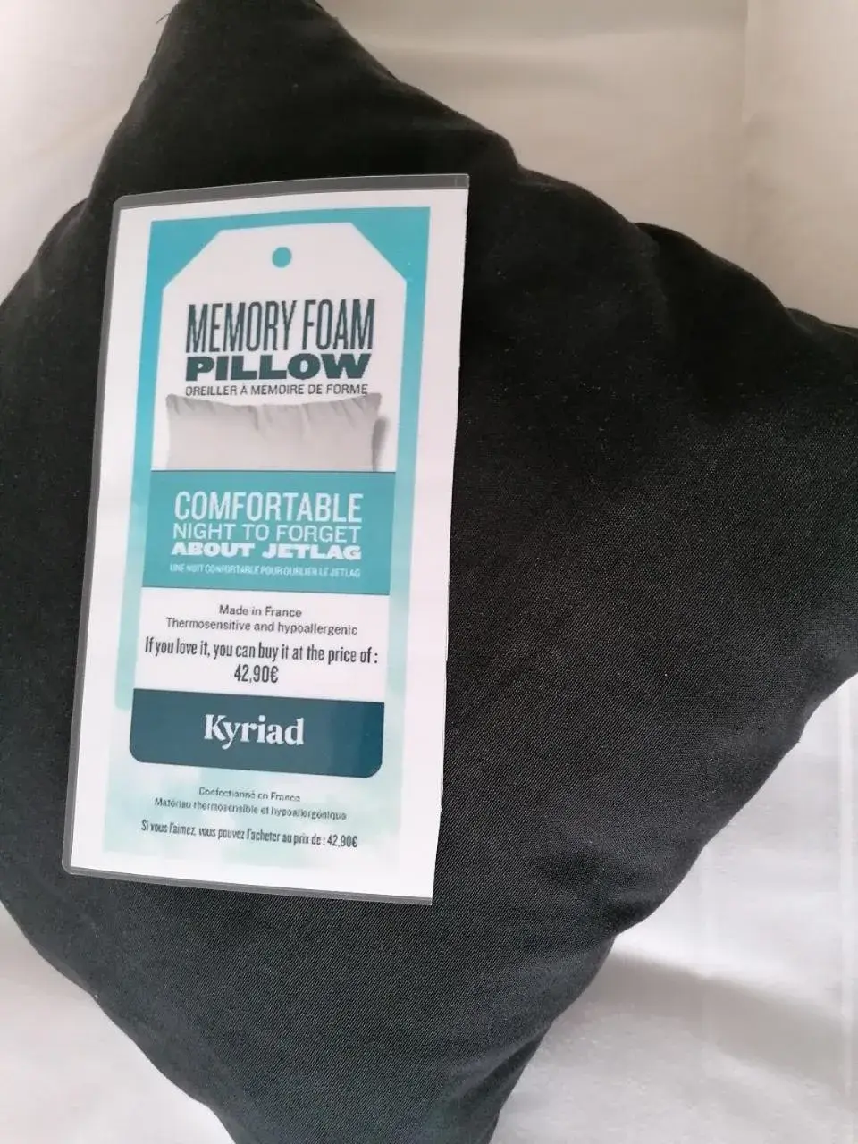 Bed in Kyriad Blois Nord Bed in Kyriad Blois Nord