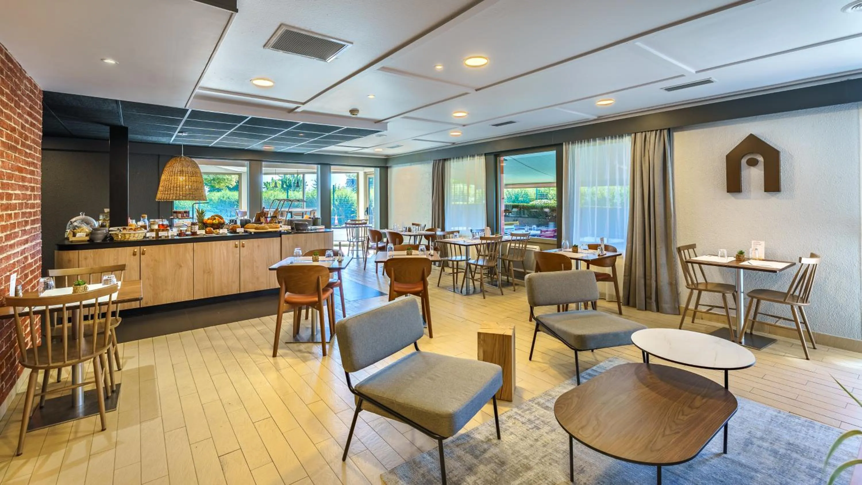 Restaurant/places to eat in Campanile NATURE - Dijon Est Saint-Apollinaire