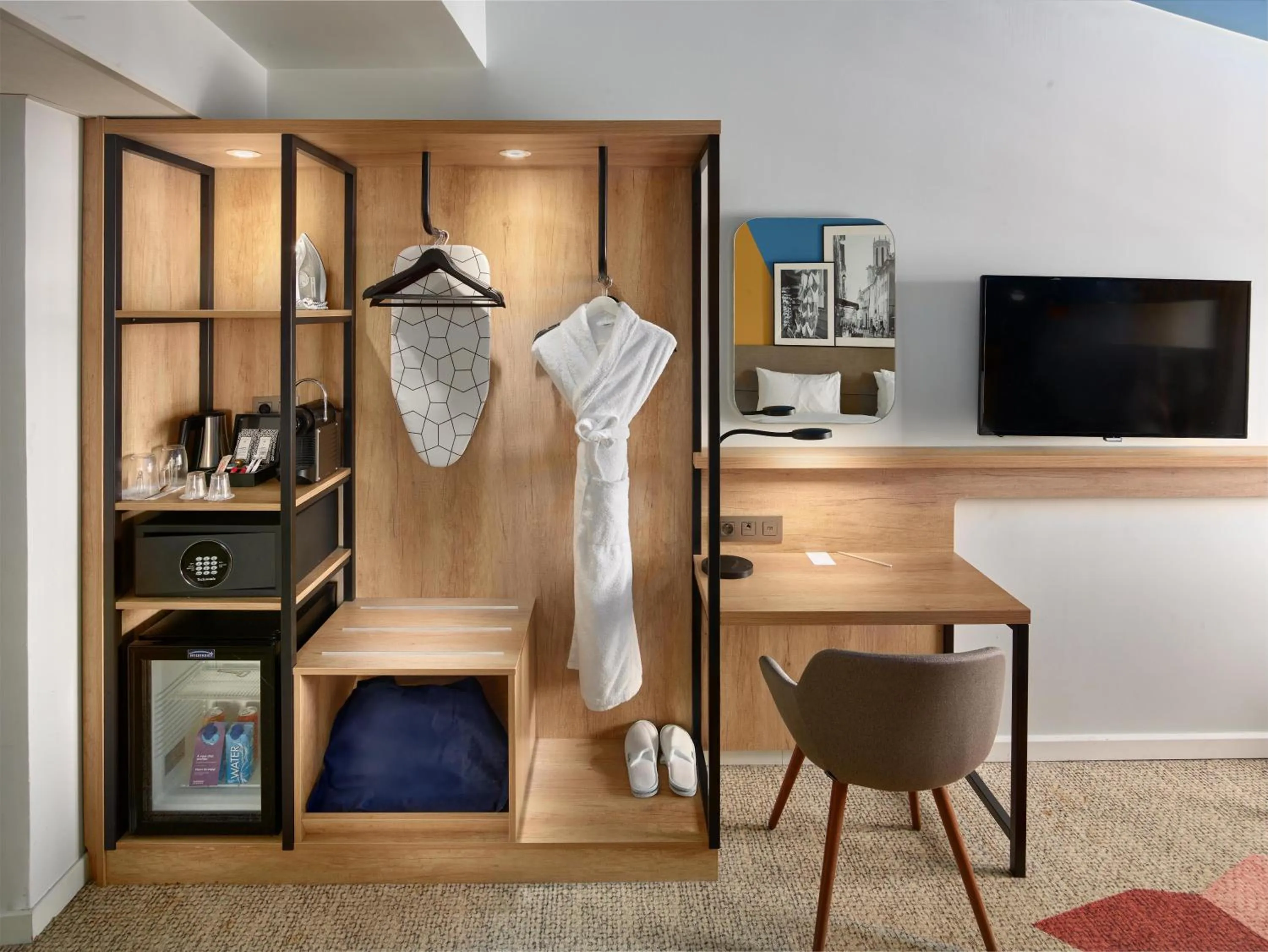 Bedroom in Radisson Hotel Aix En Provence